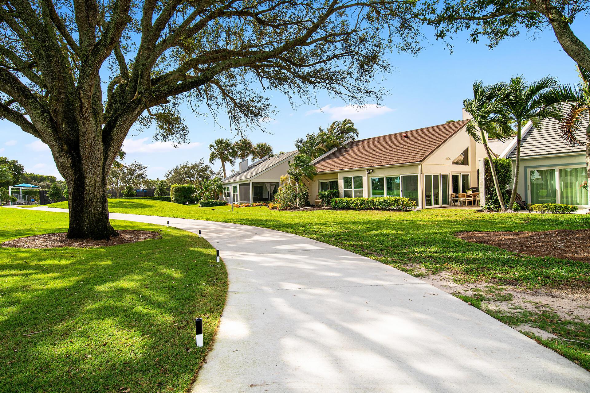 17012 Traverse Circle