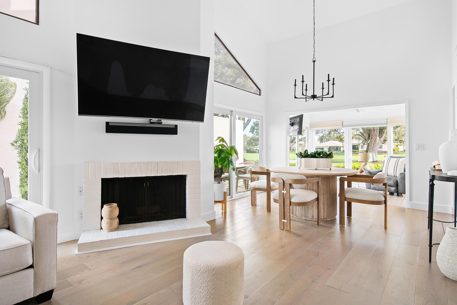 17012 Traverse Circle