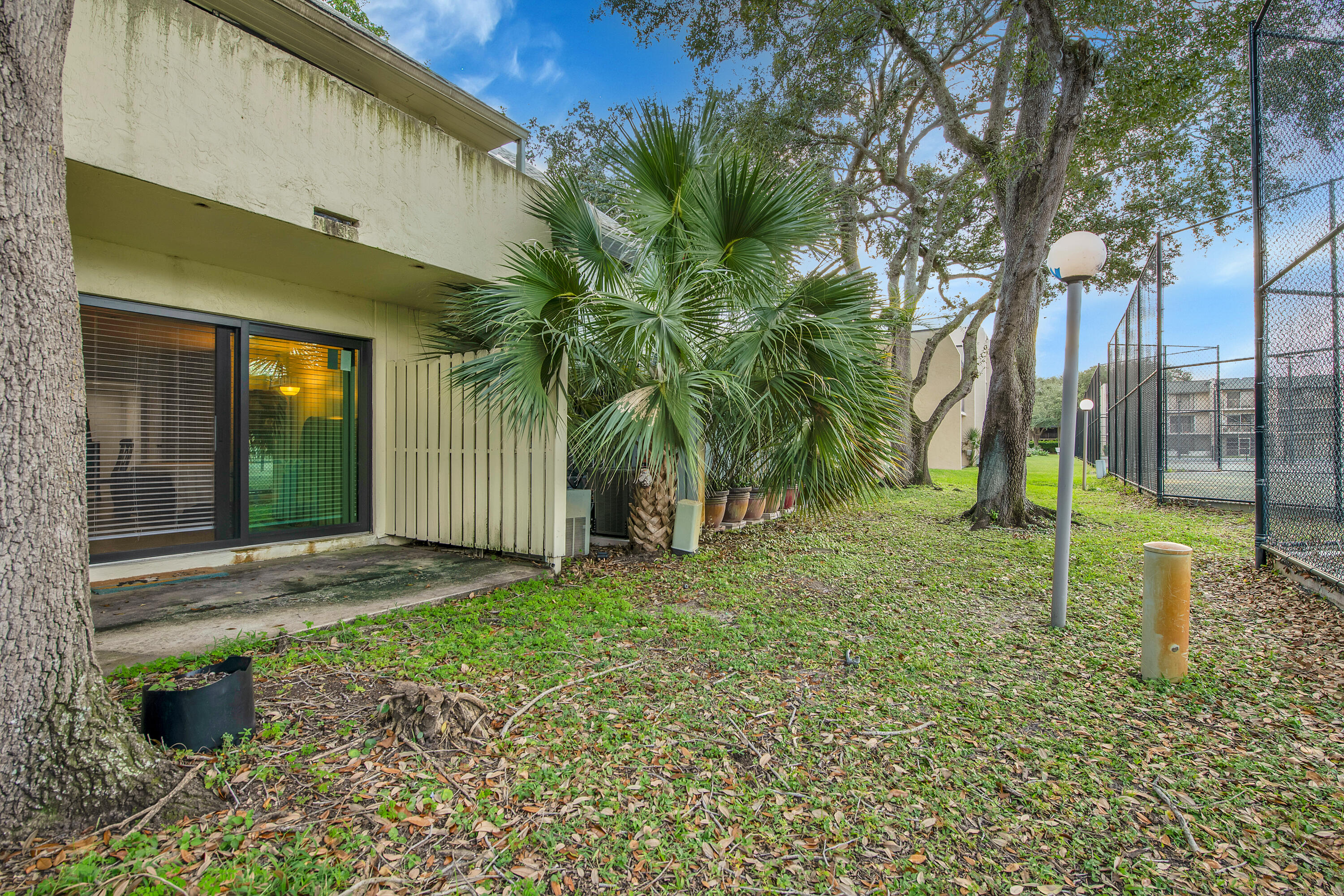 41 Deer Creek Road G104, Deerfield Beach Unit: G104