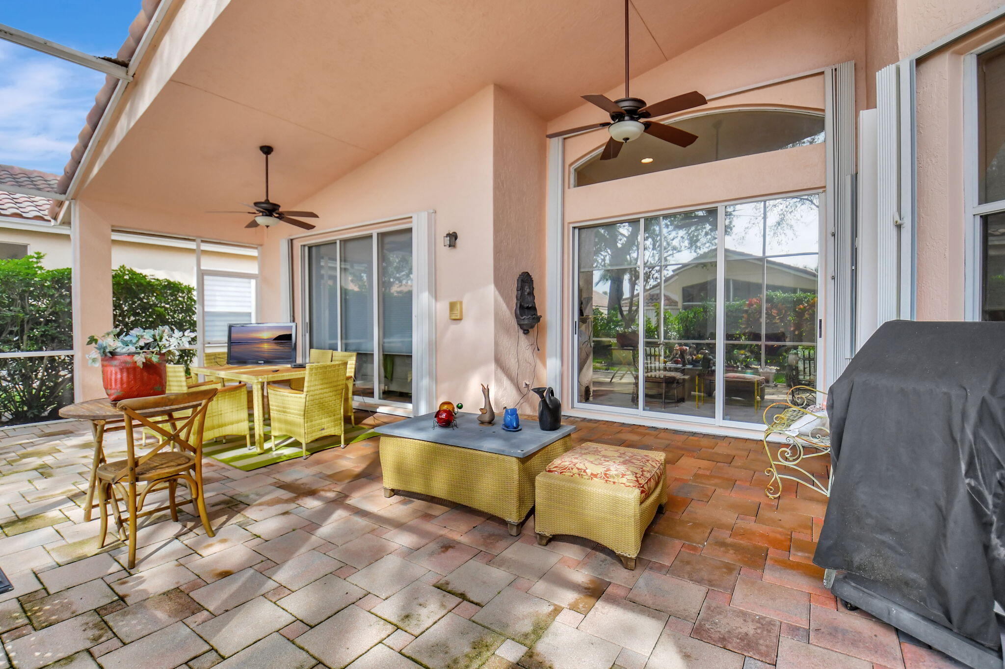5394 Landon Circle