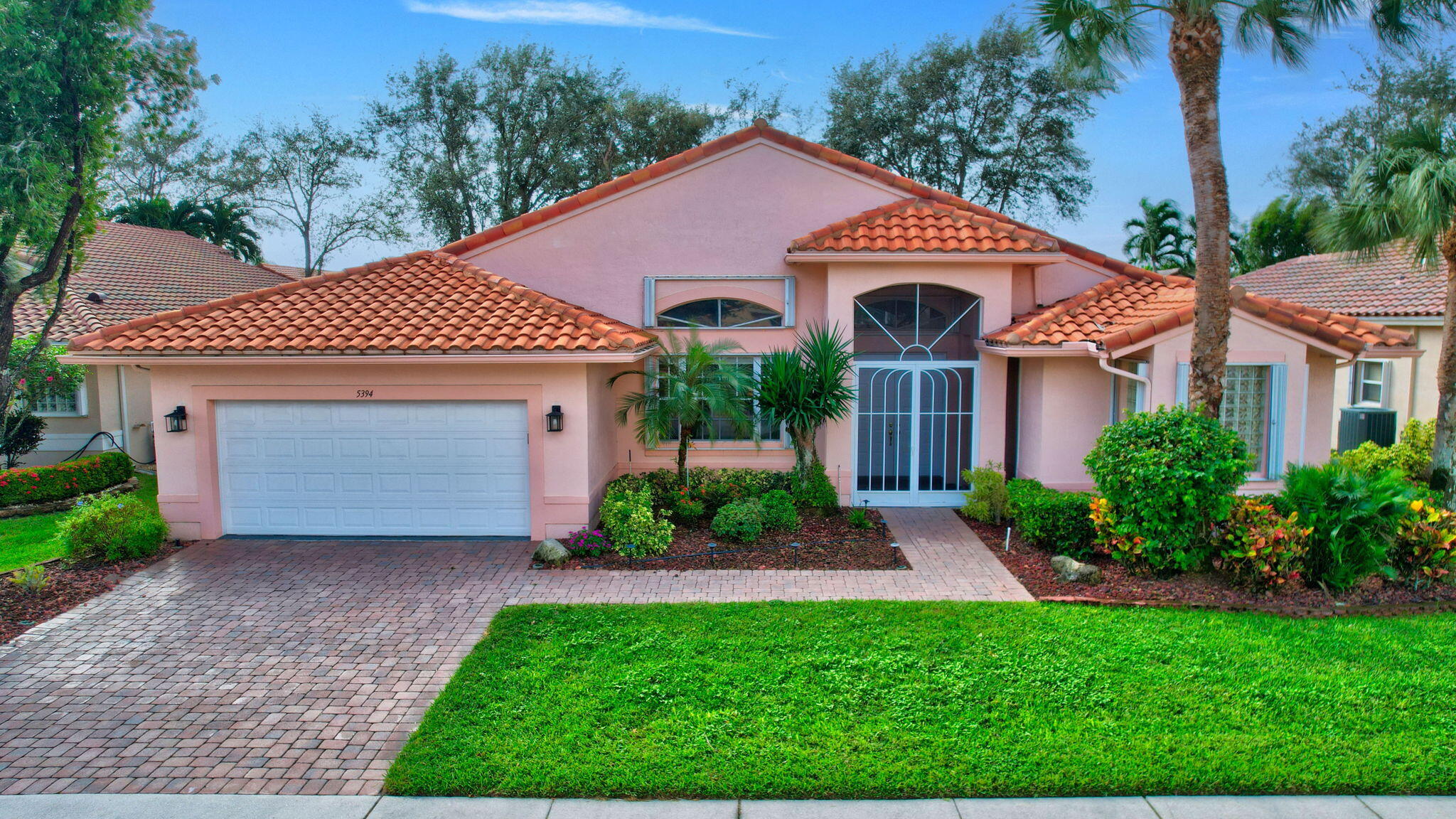 5394 Landon Circle