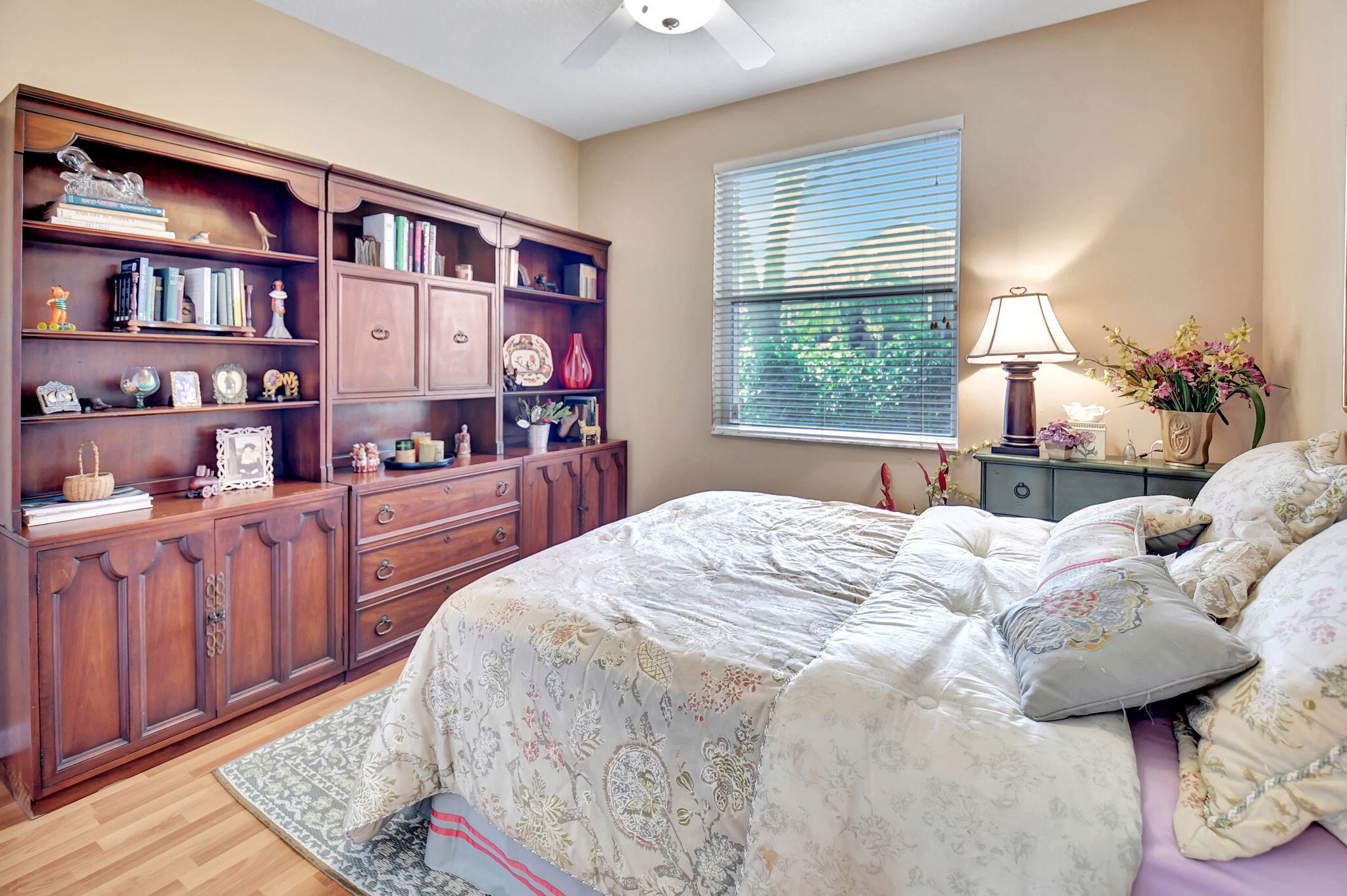 5394 Landon Circle
