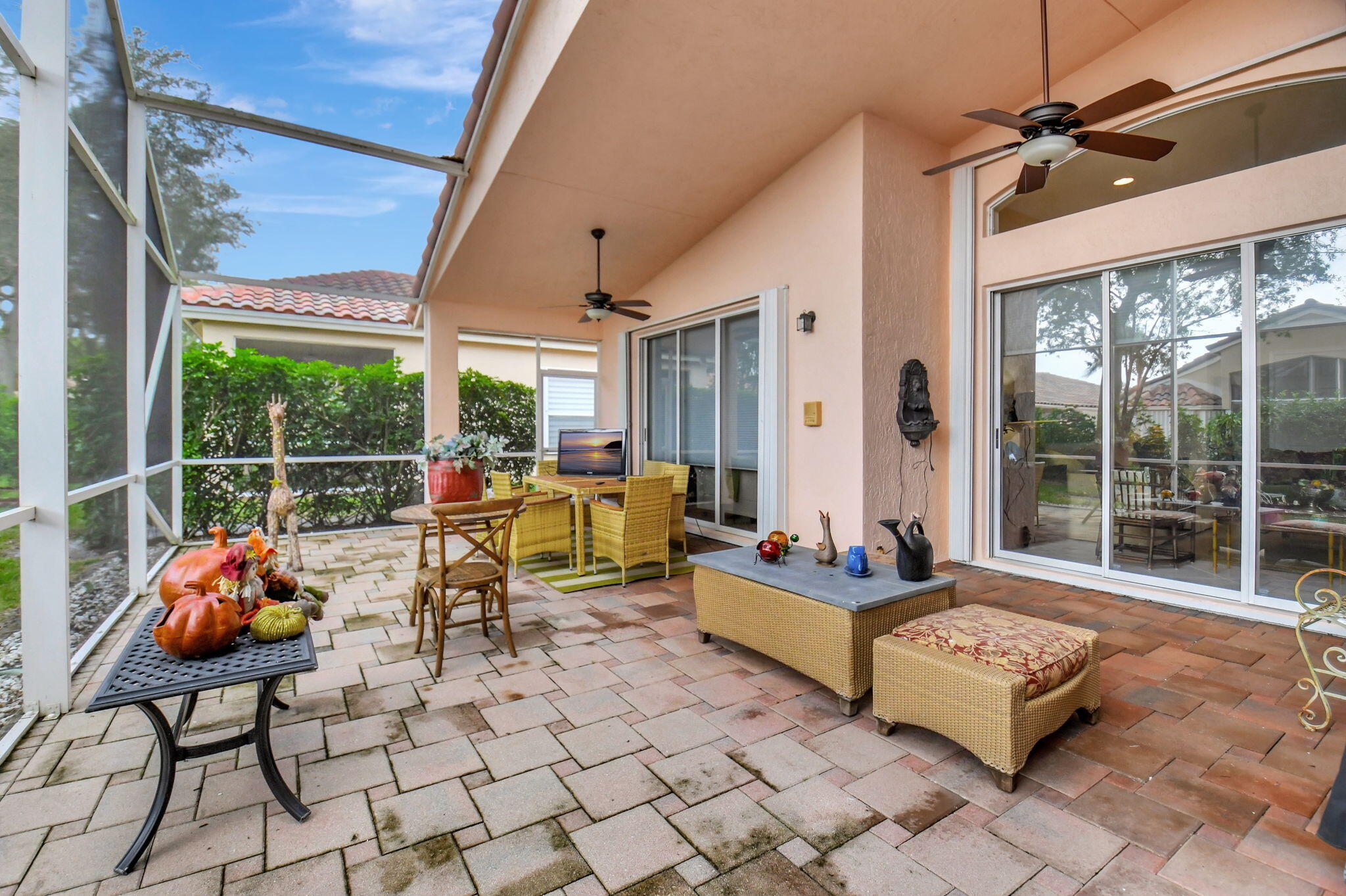 5394 Landon Circle