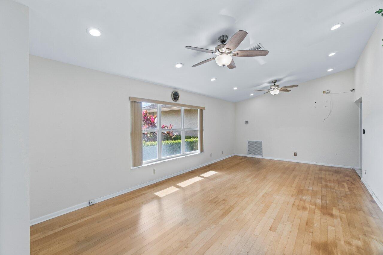 11396 Shiloh Way