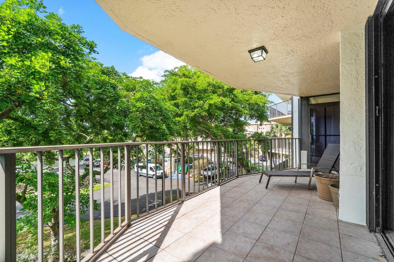 799 Jeffery Street 312