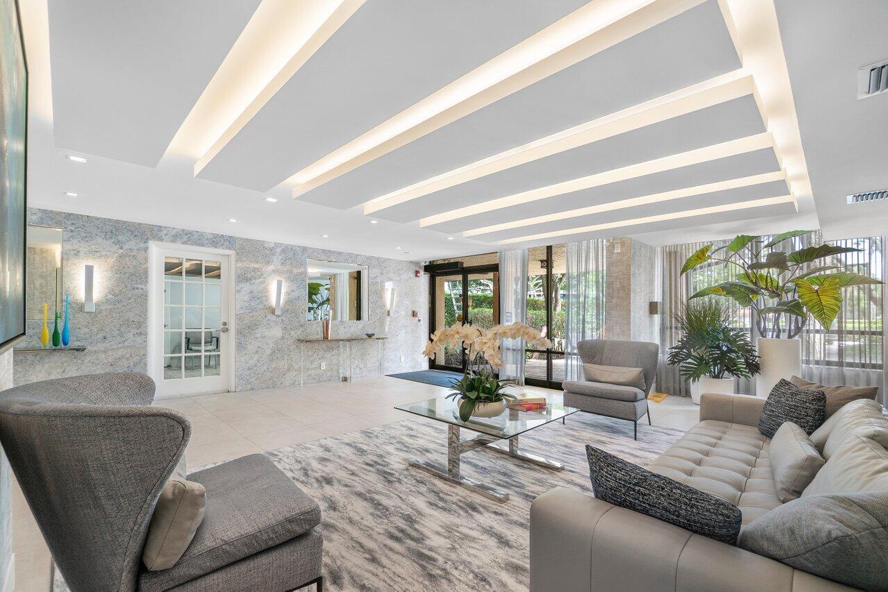 799 Jeffery Street 312