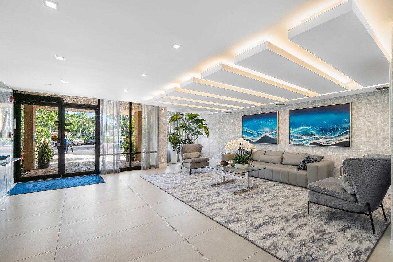 799 Jeffery Street 312