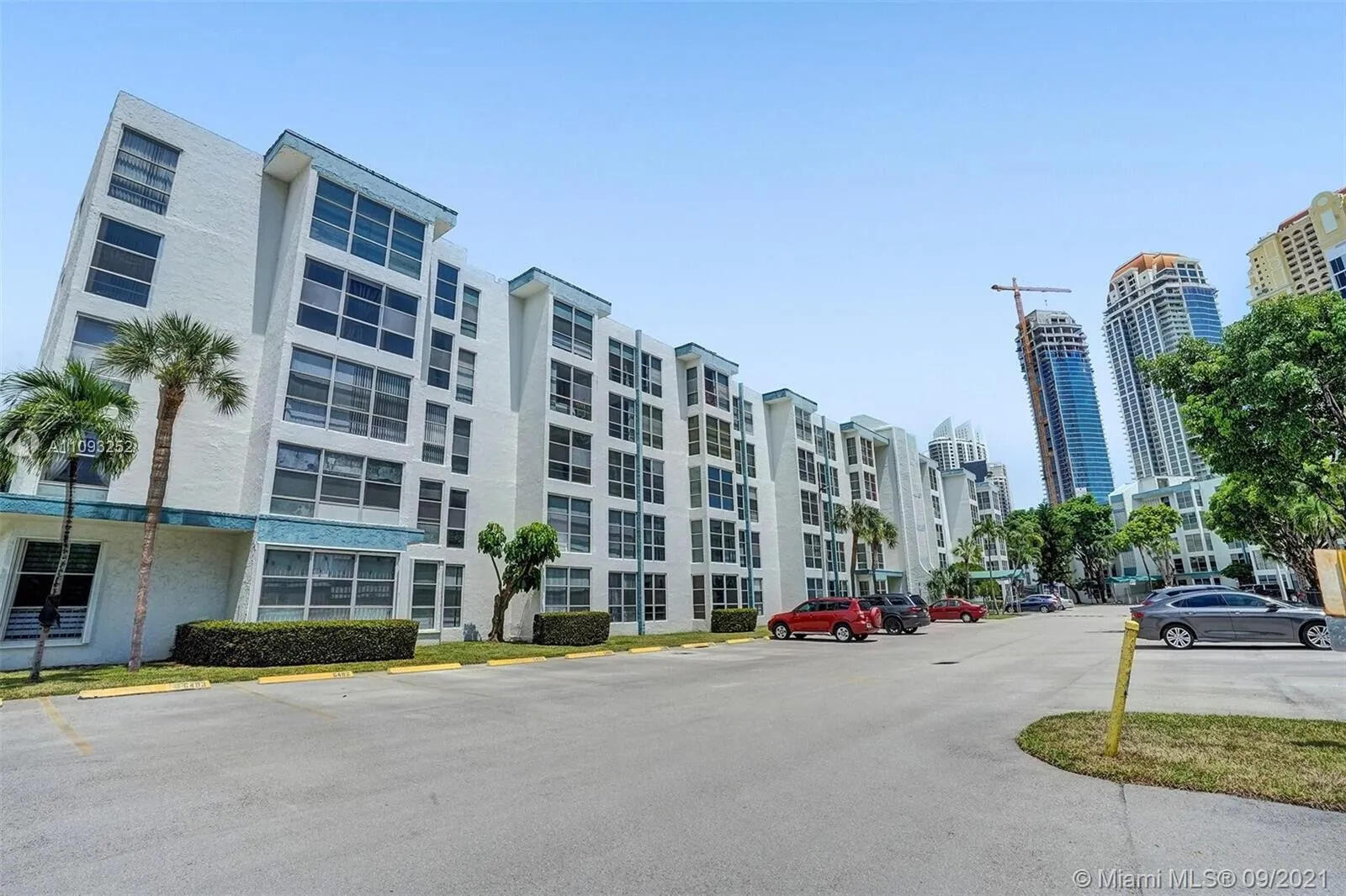 200 177th Drive 502, Sunny Isles Beach Unit: 502