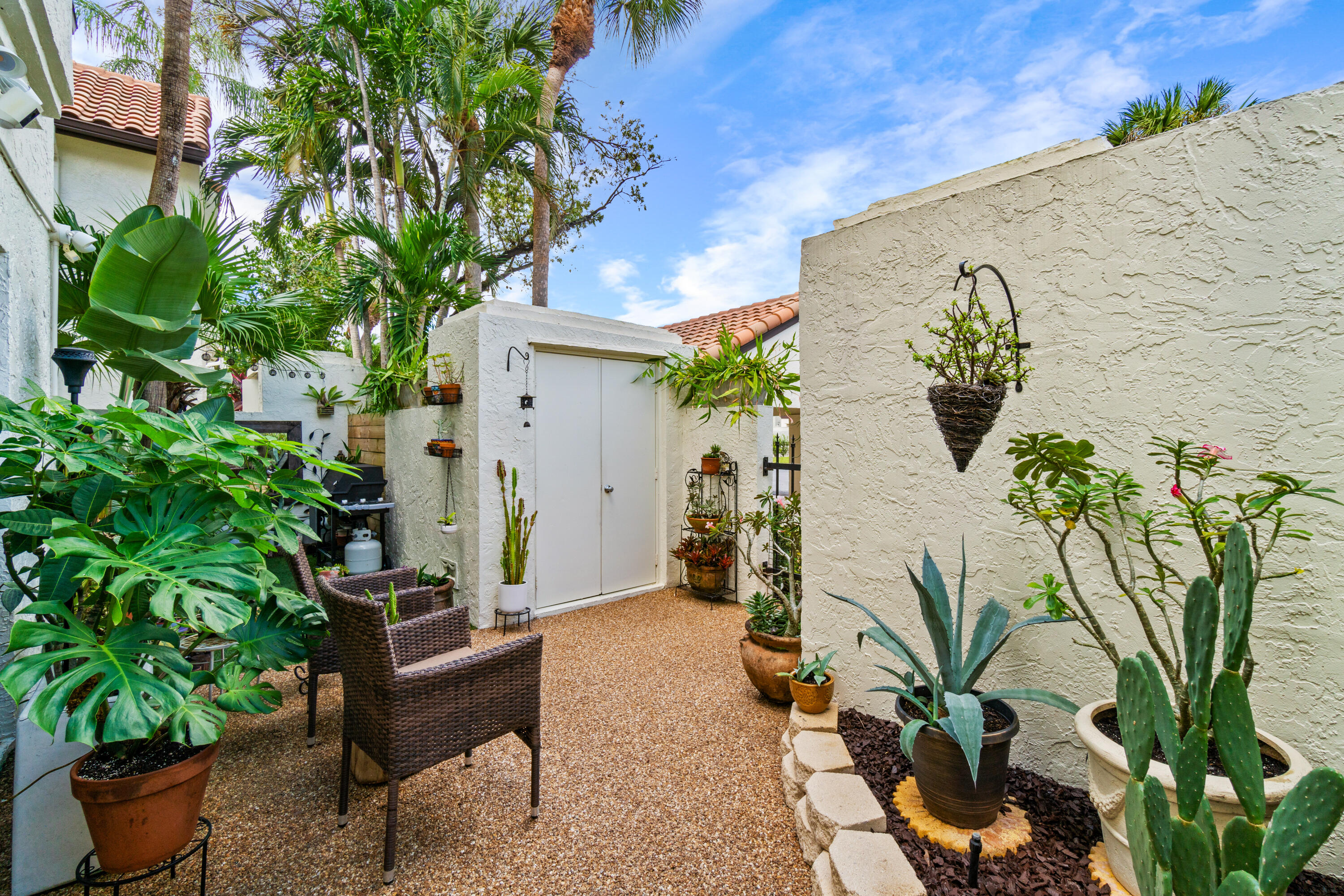 7926 Seville Place 2001, Boca Raton Unit: 2001