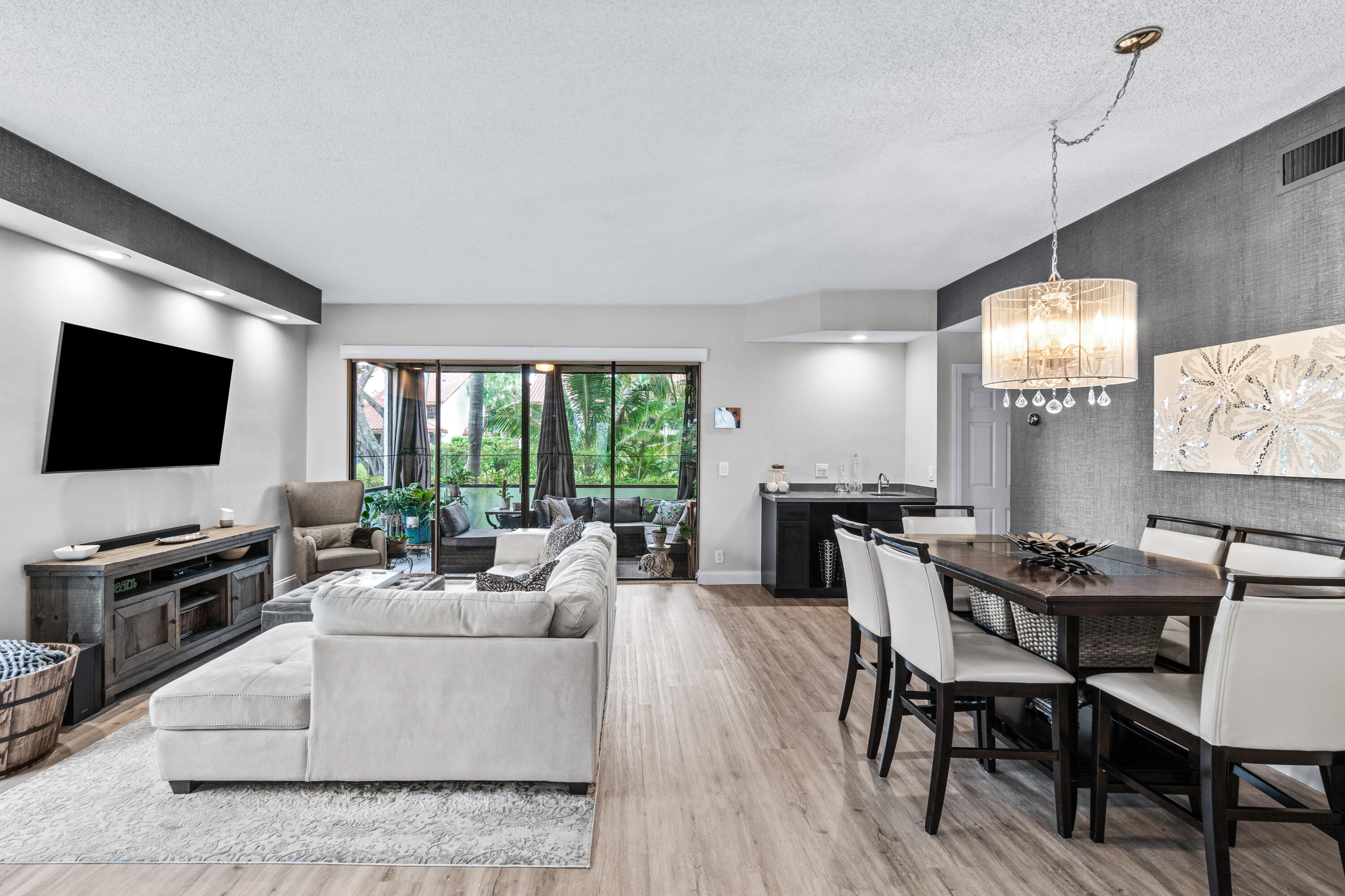 7926 Seville Place 2001, Boca Raton Unit: 2001