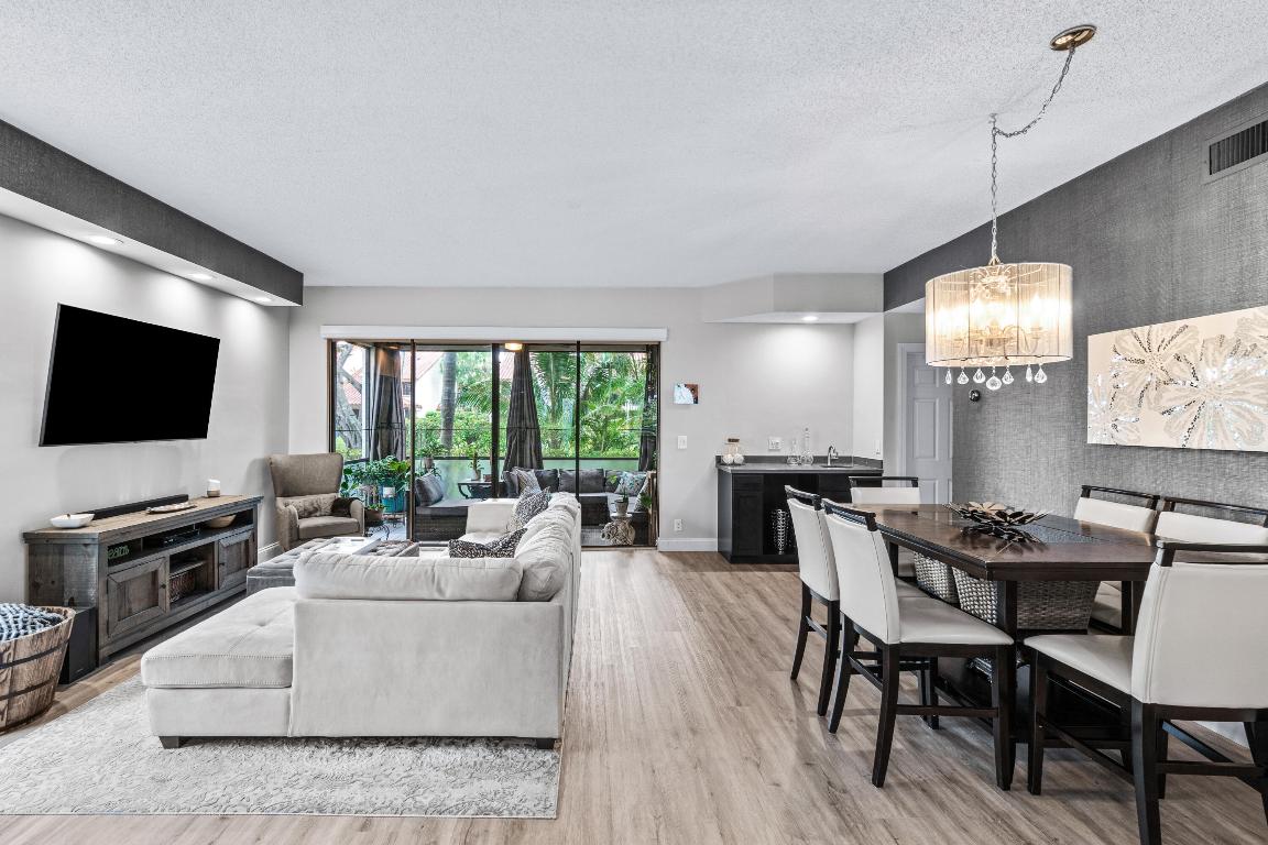 7926 Seville Place 2001, Boca Raton Unit: 2001