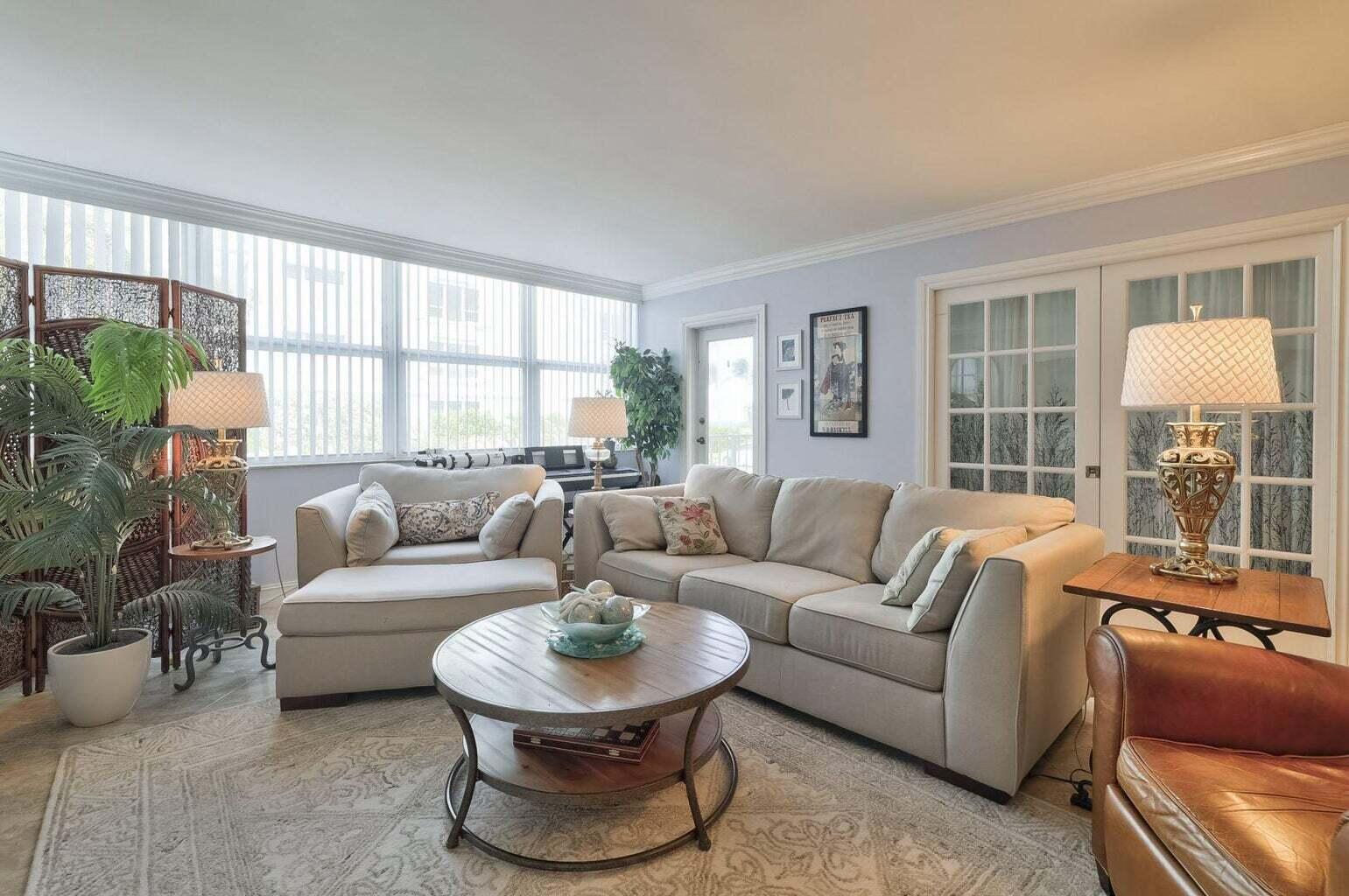 800 SE 20th Avenue 103