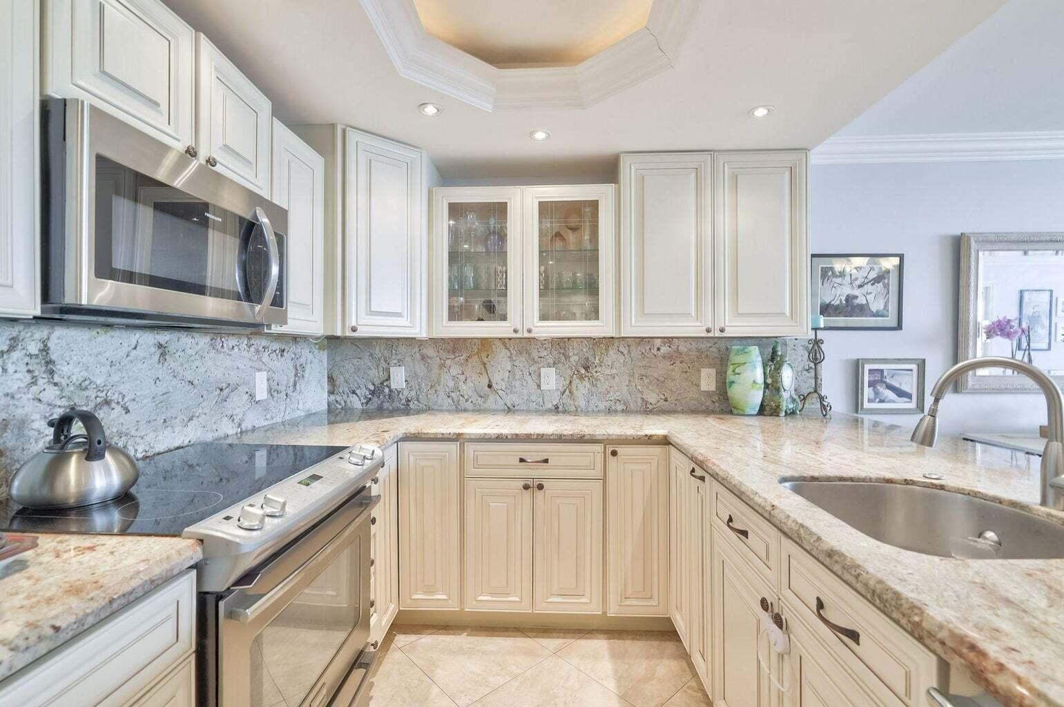 800 SE 20th Avenue 103