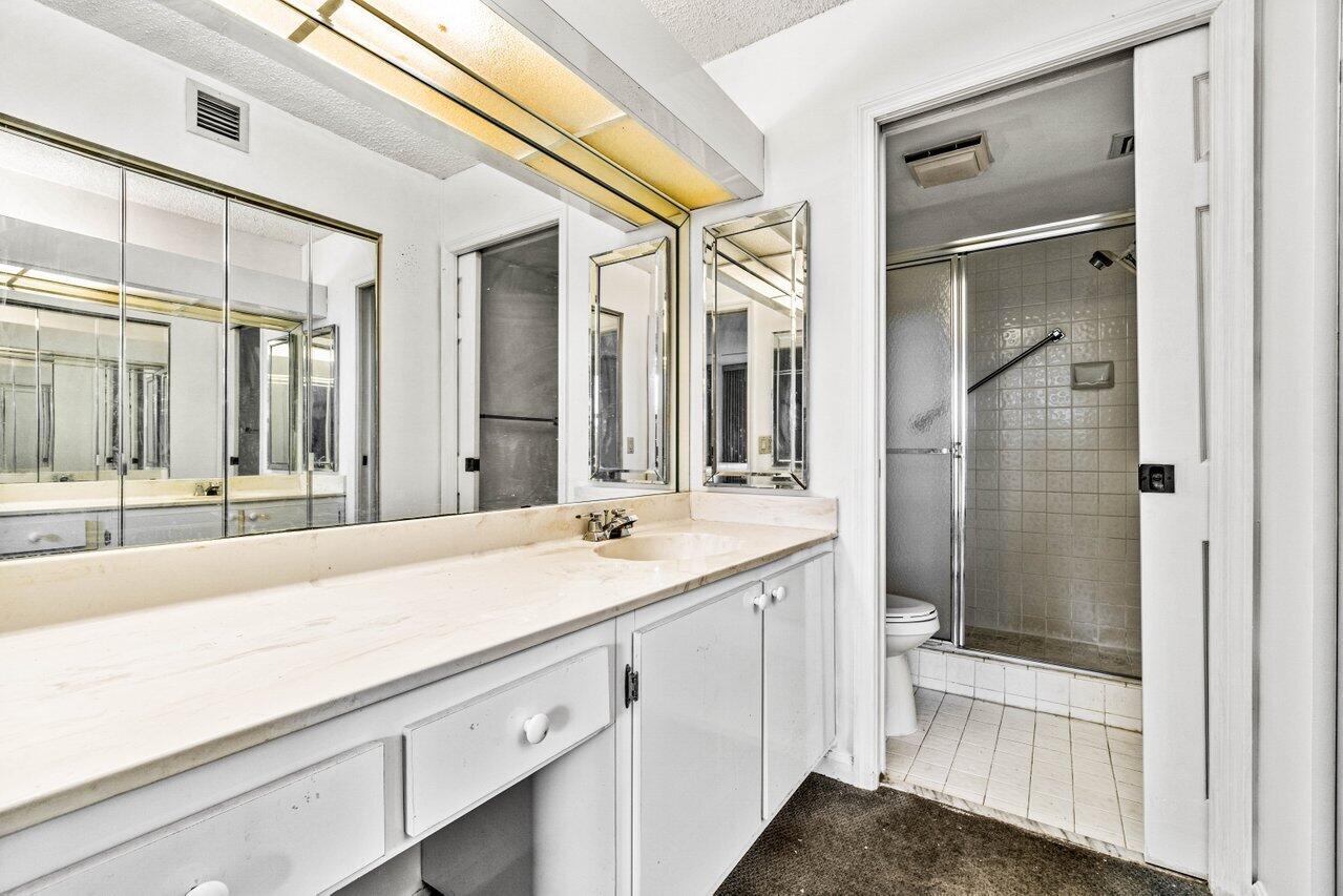 10667 W Clairmont Circle 301, Tamarac Unit: 301