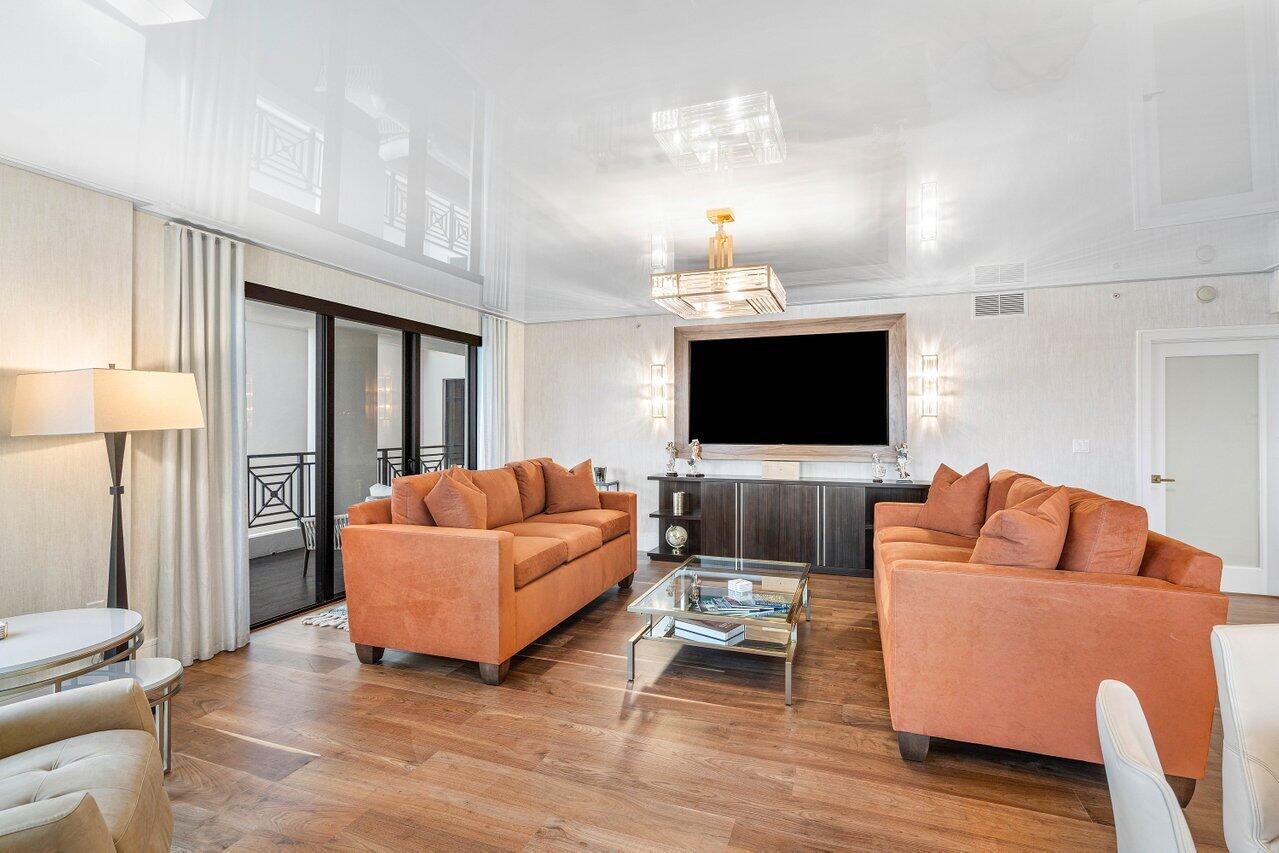 200 E Palmetto Park Road 701