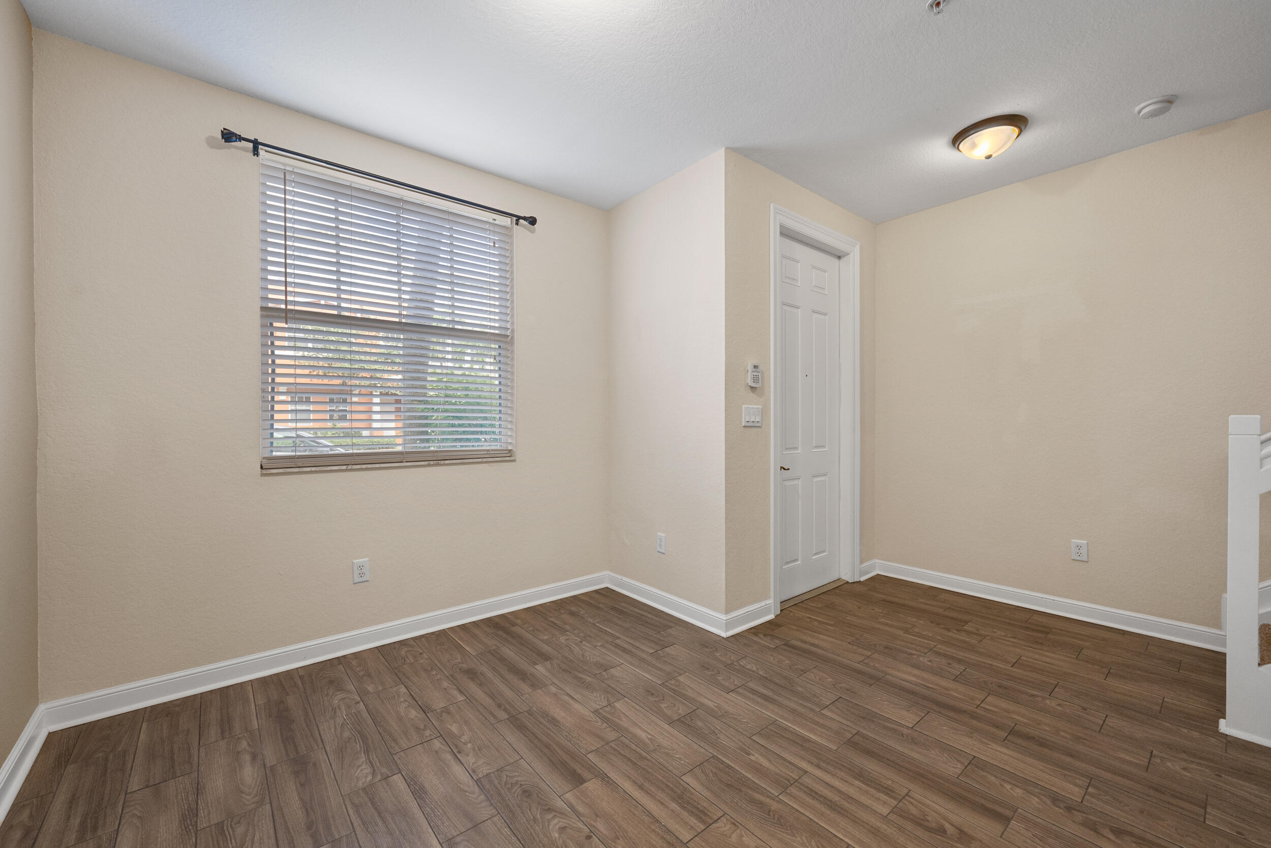 433 Amador Lane 4