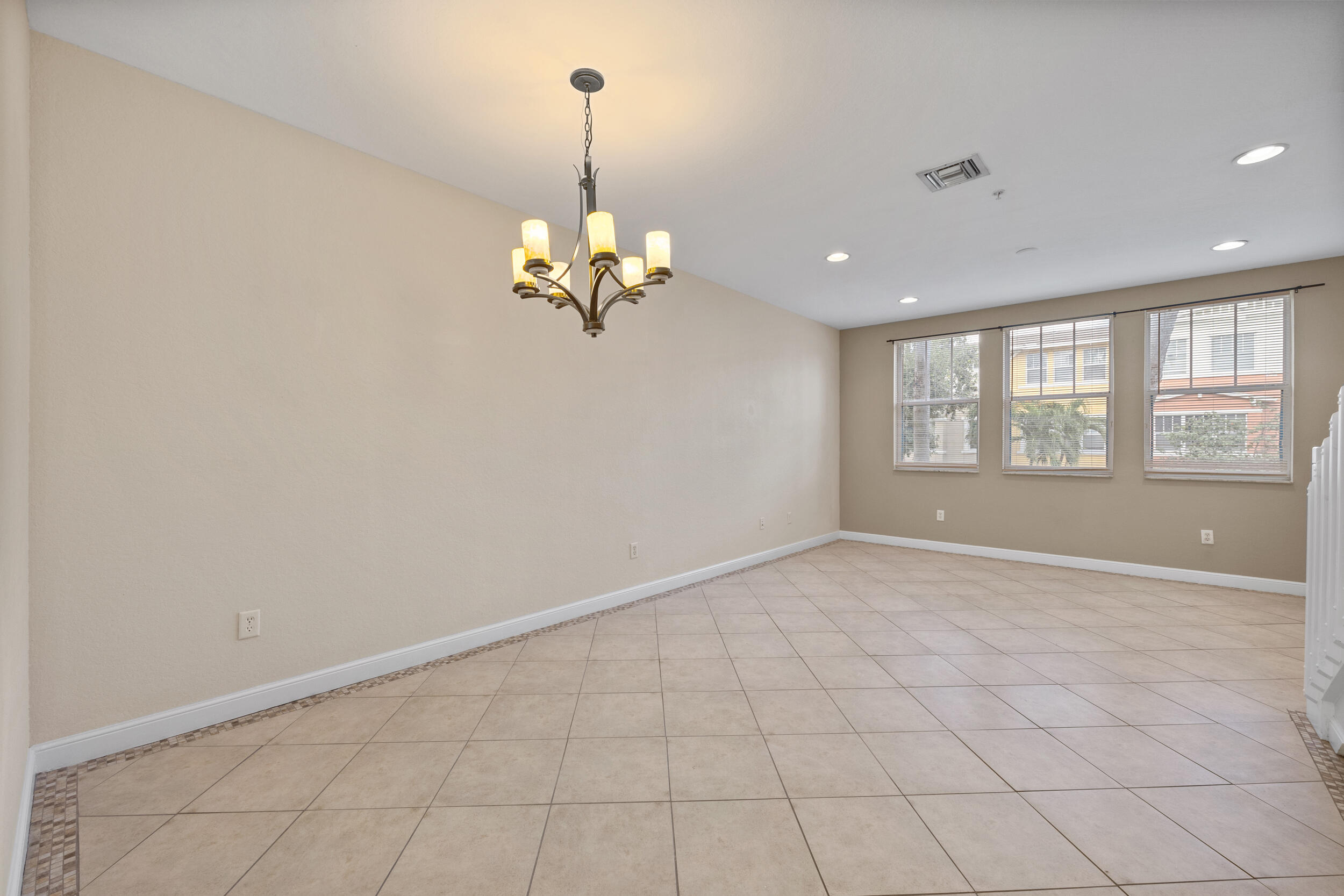 433 Amador Lane 4