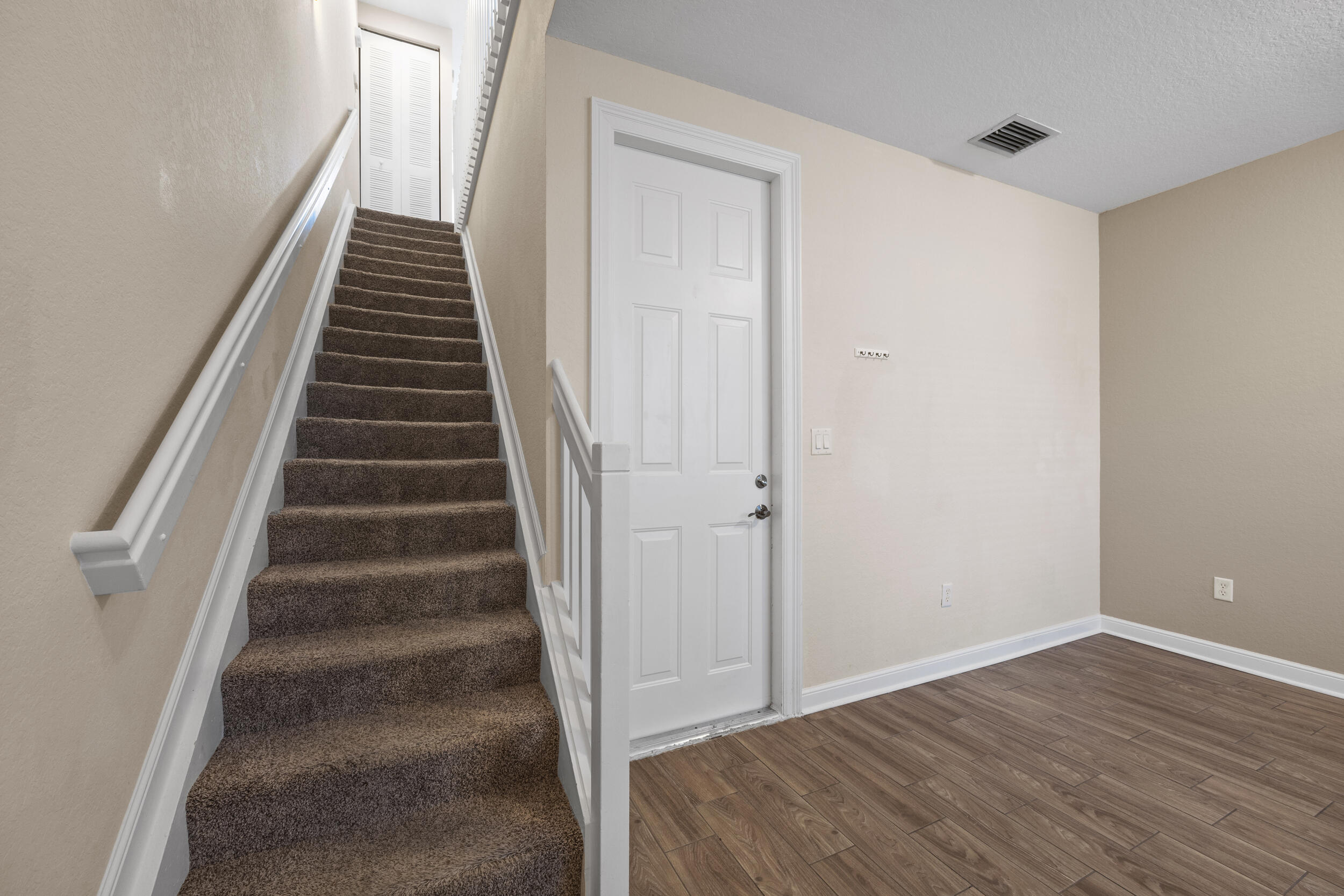 433 Amador Lane 4