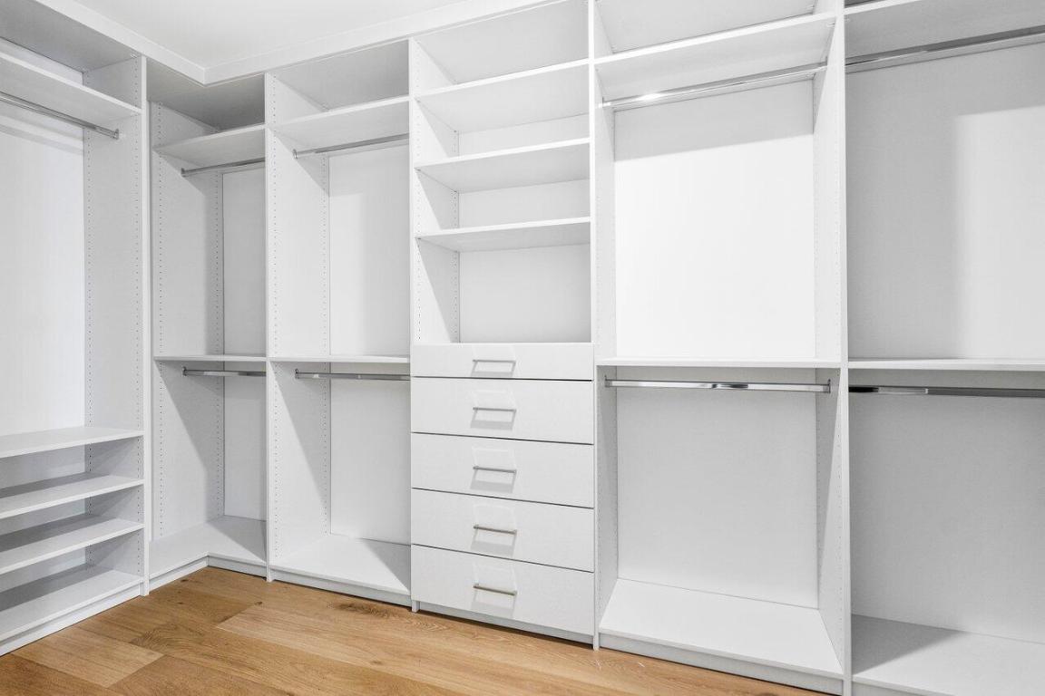 12525 Oak Arbor Lane