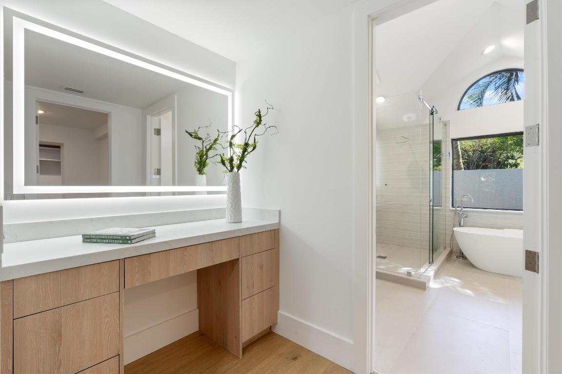 12525 Oak Arbor Lane