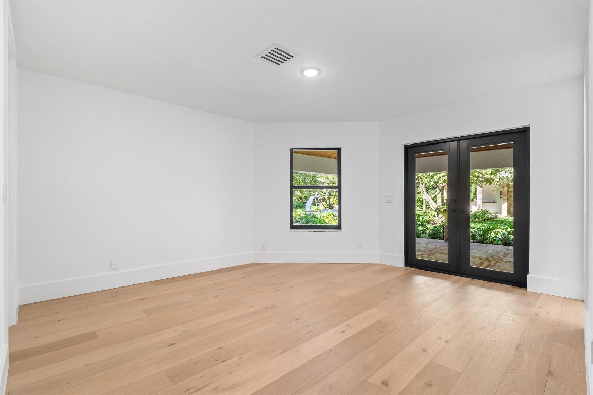 12525 Oak Arbor Lane