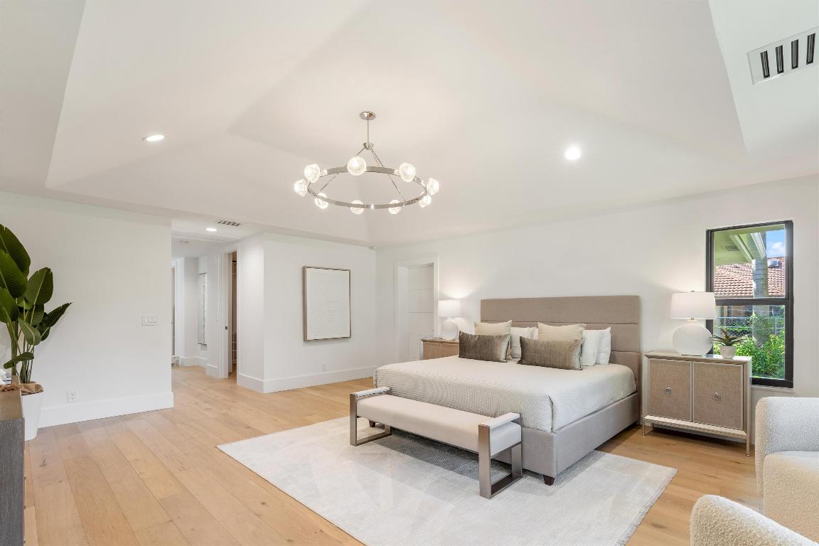 12525 Oak Arbor Lane