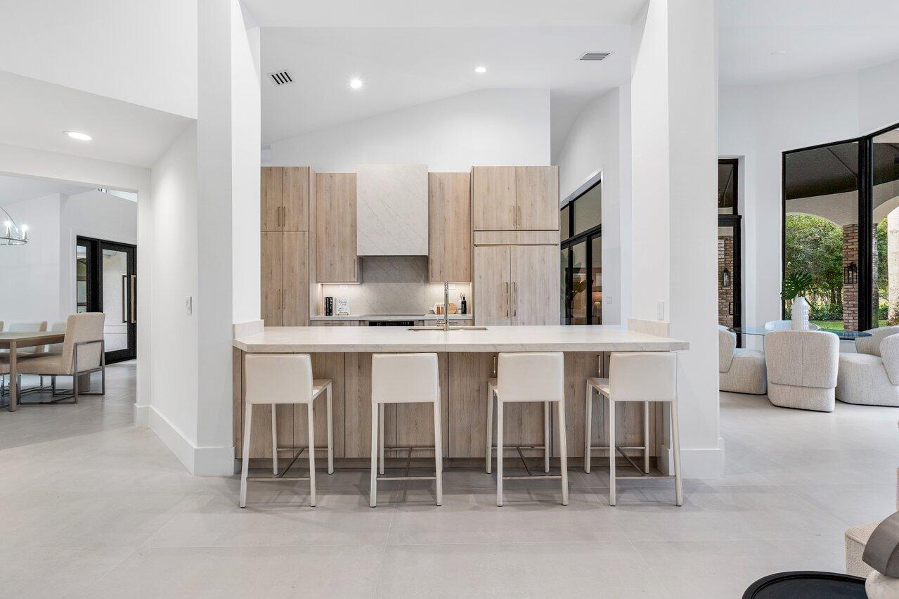 12525 Oak Arbor Lane