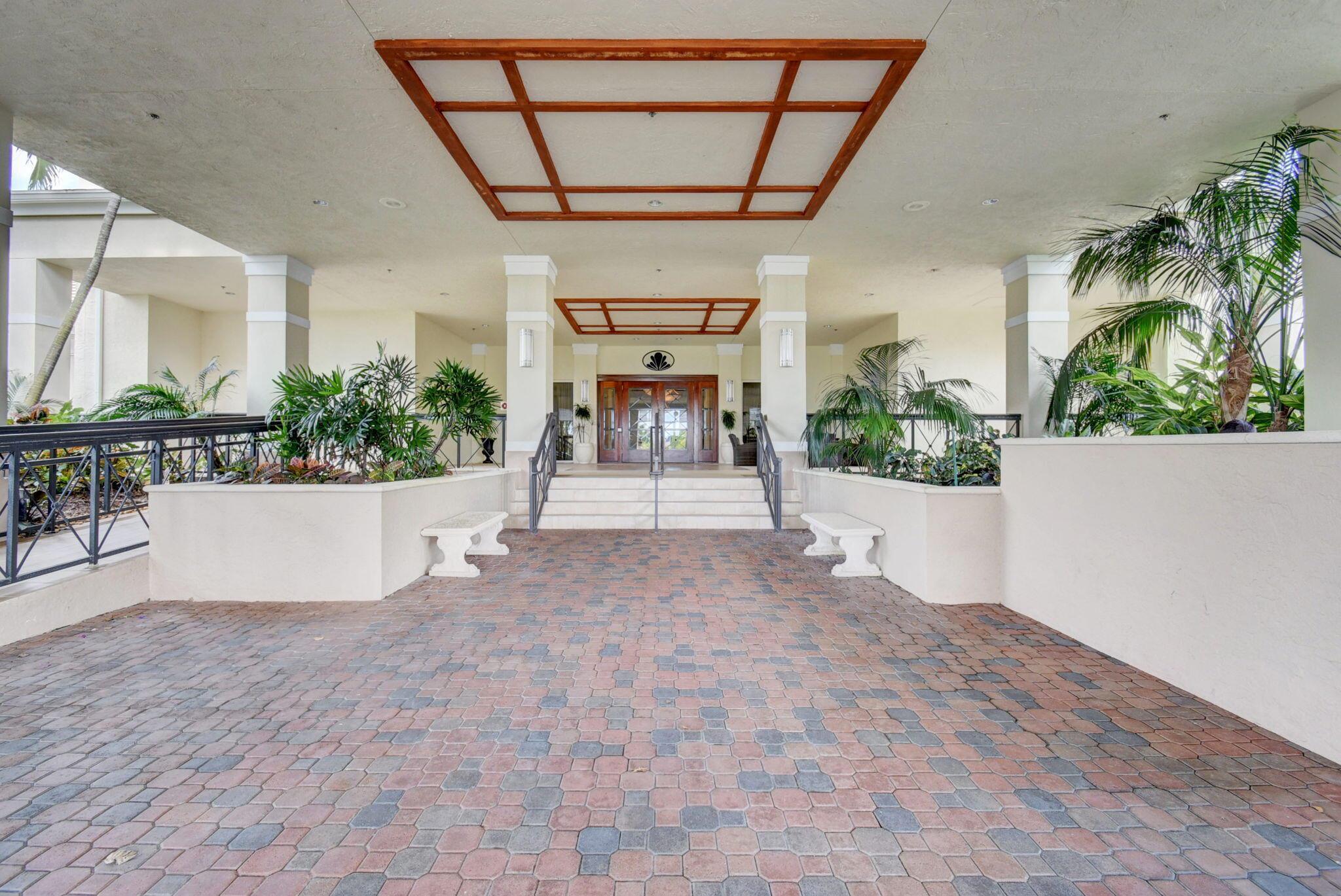 6450 Aspen Glen Circle