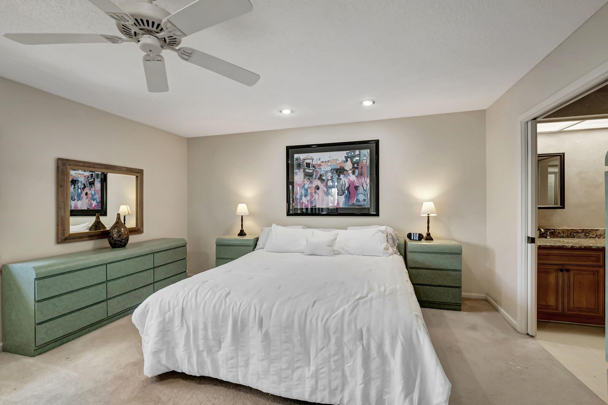6450 Aspen Glen Circle