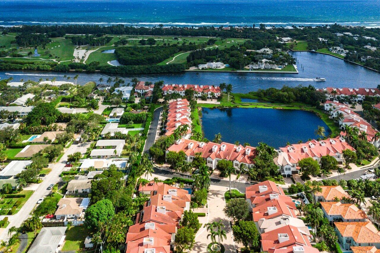 833 Estuary Way