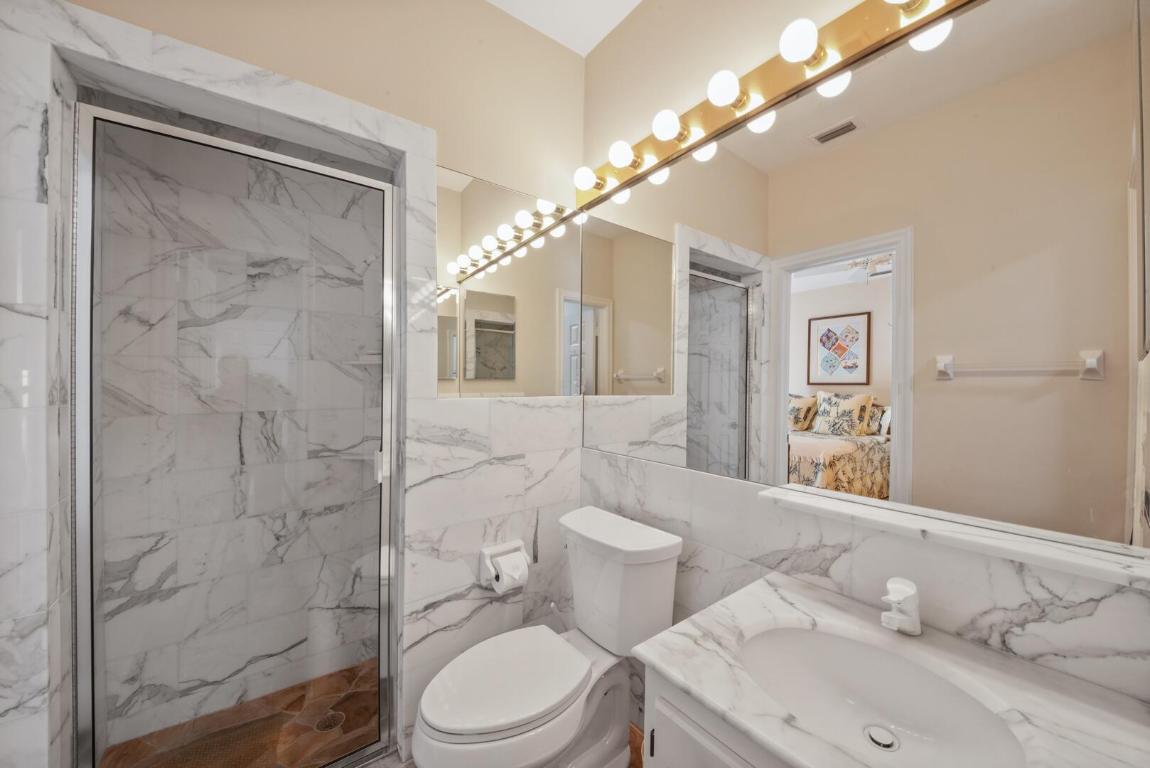 35 Curlew Road, Manalapan