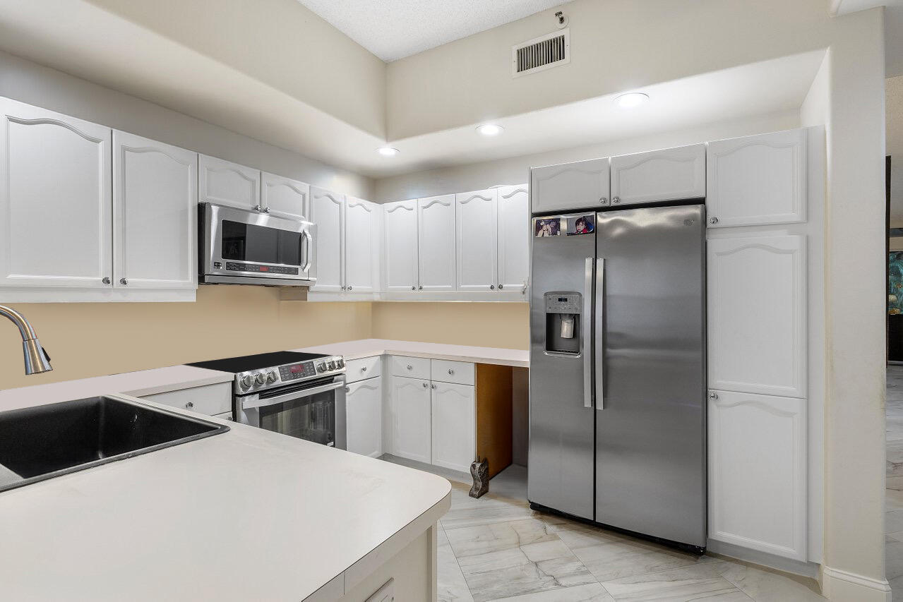 2464 NW 59th Street 1104