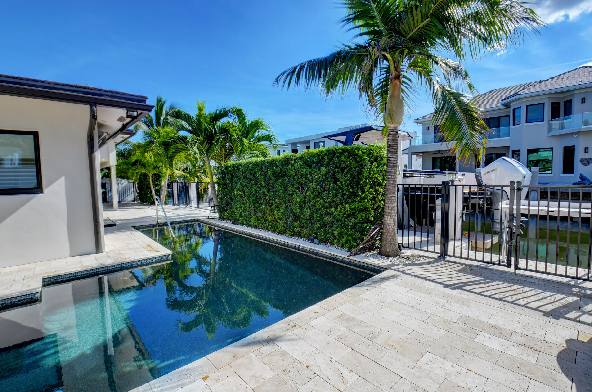 784 NE 71st Street