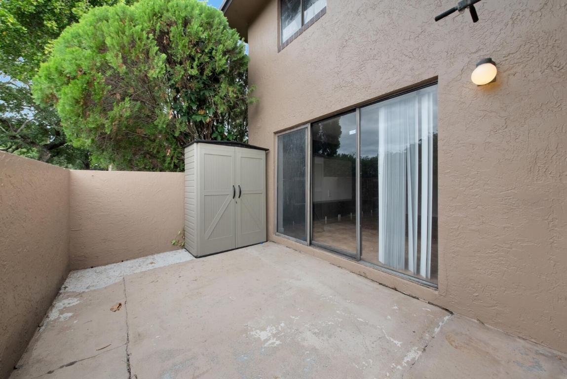 2206 NW 39th Avenue, Coconut Creek