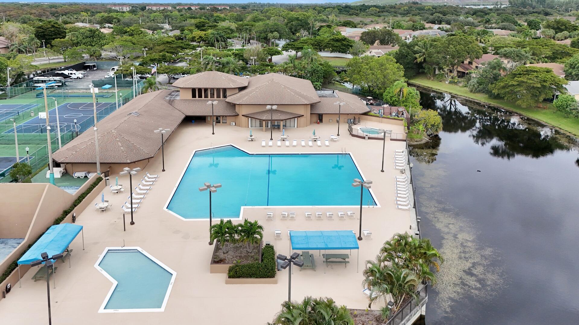 2206 NW 39th Avenue, Coconut Creek