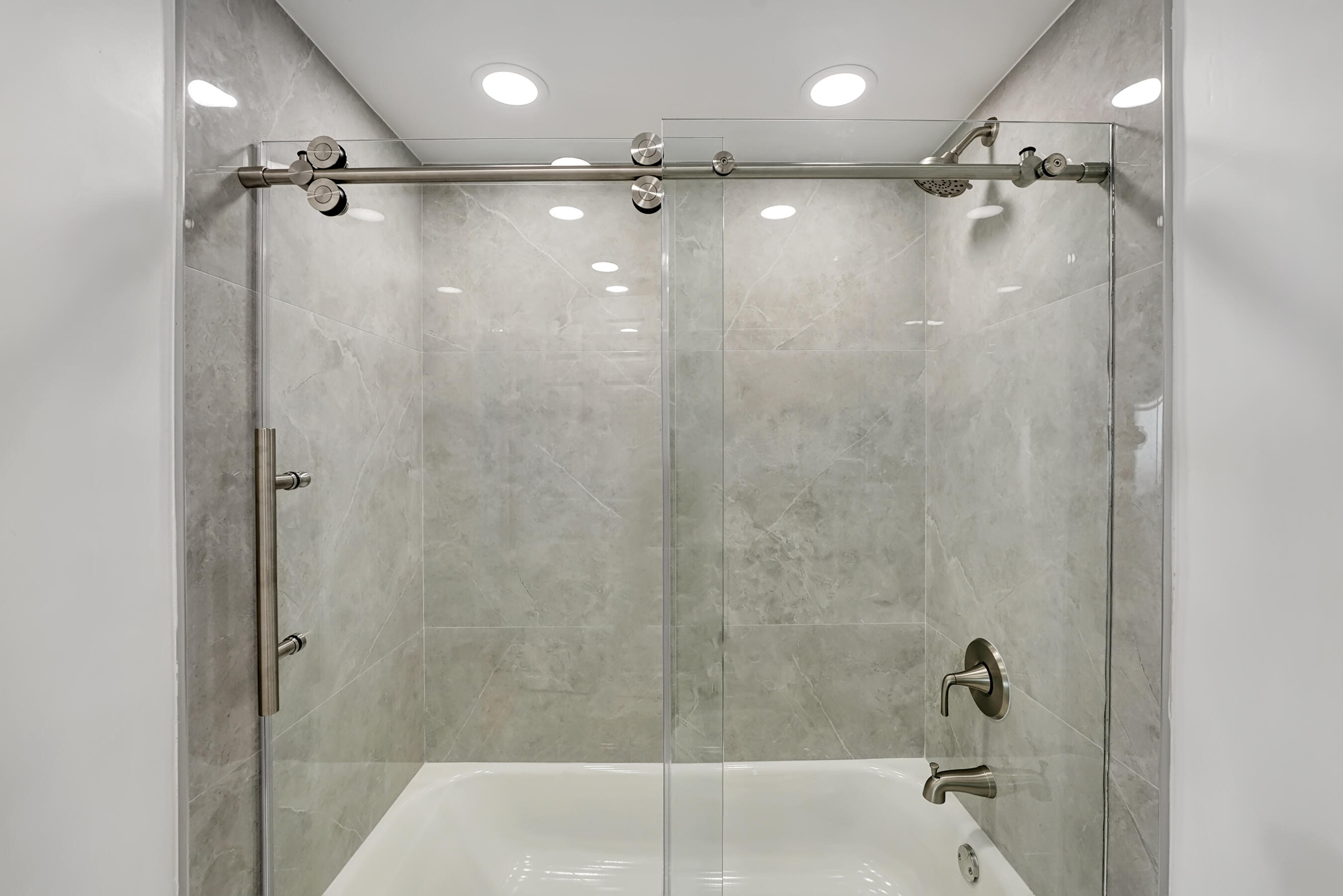 6768 10th Avenue N 202, Lake Worth Unit: 202