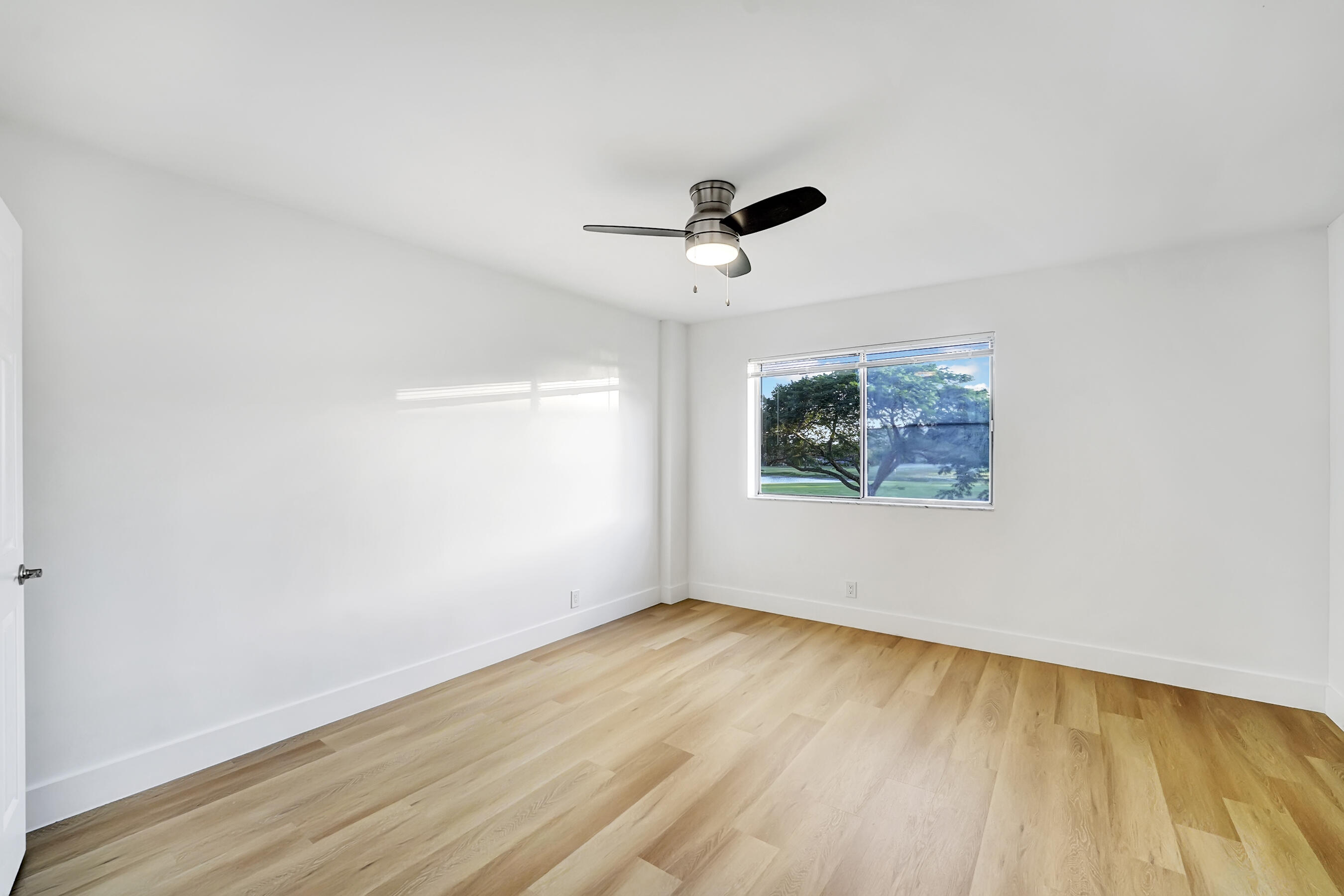 6768 10th Avenue N 202, Lake Worth Unit: 202