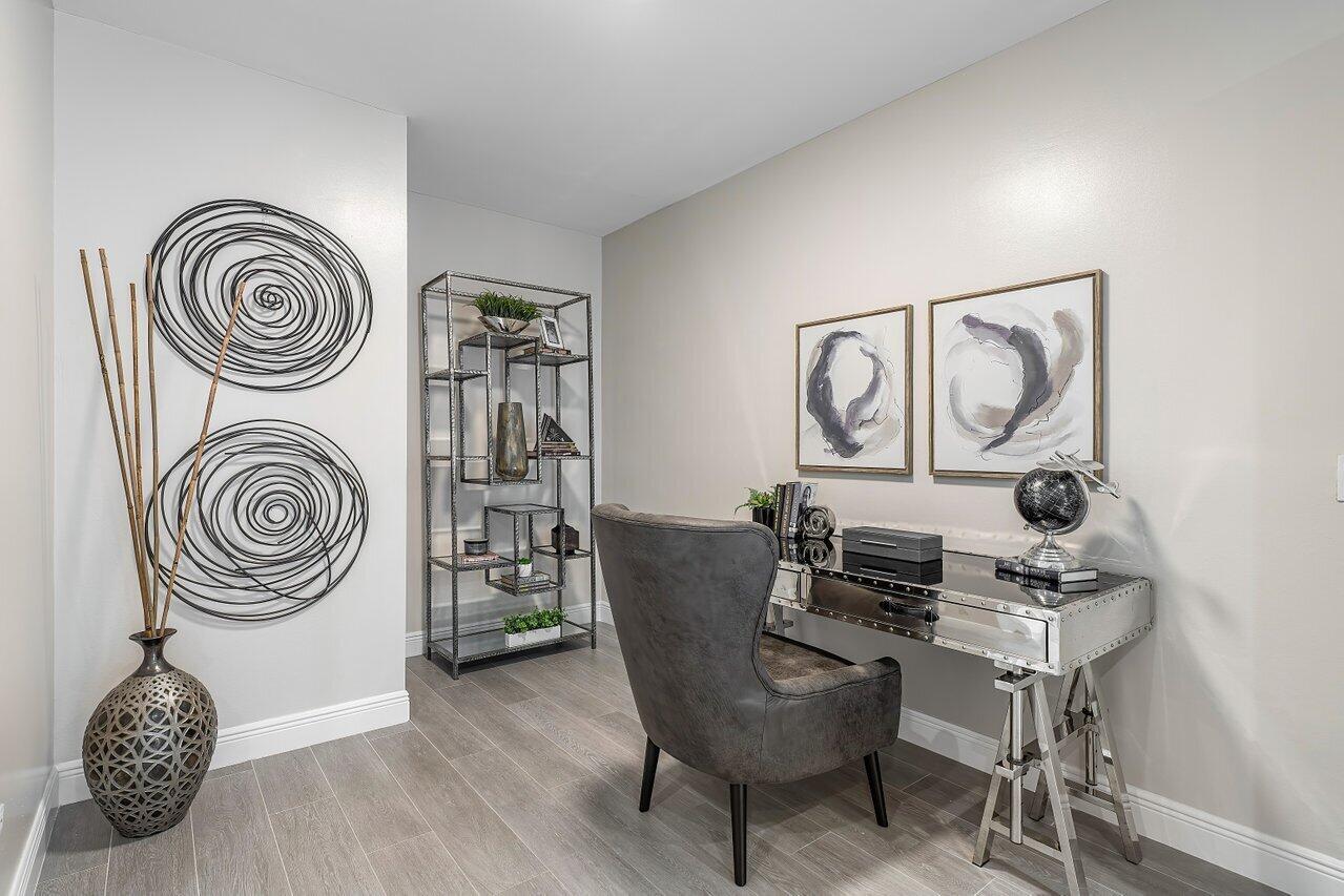 10450 Stonebridge Boulevard