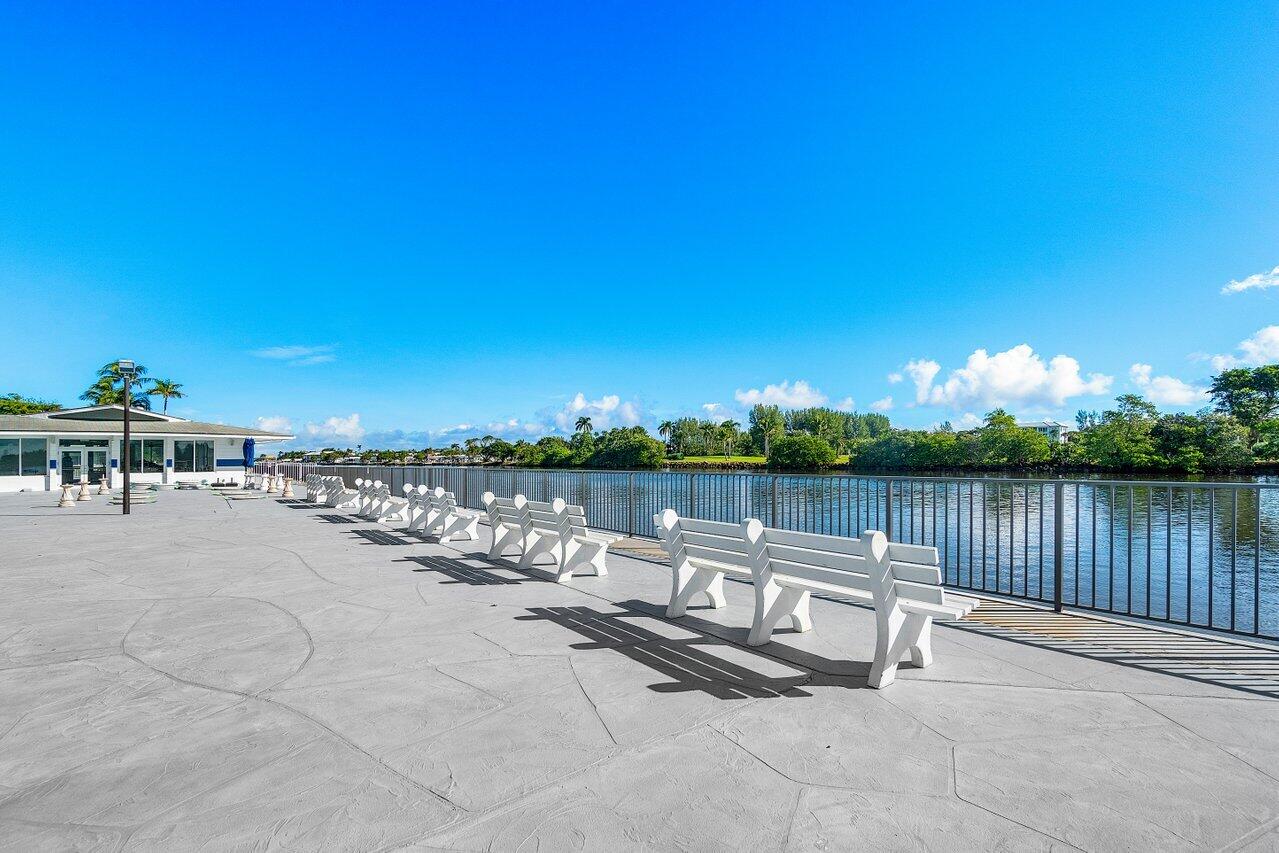 2520 S Federal Highway 12-A