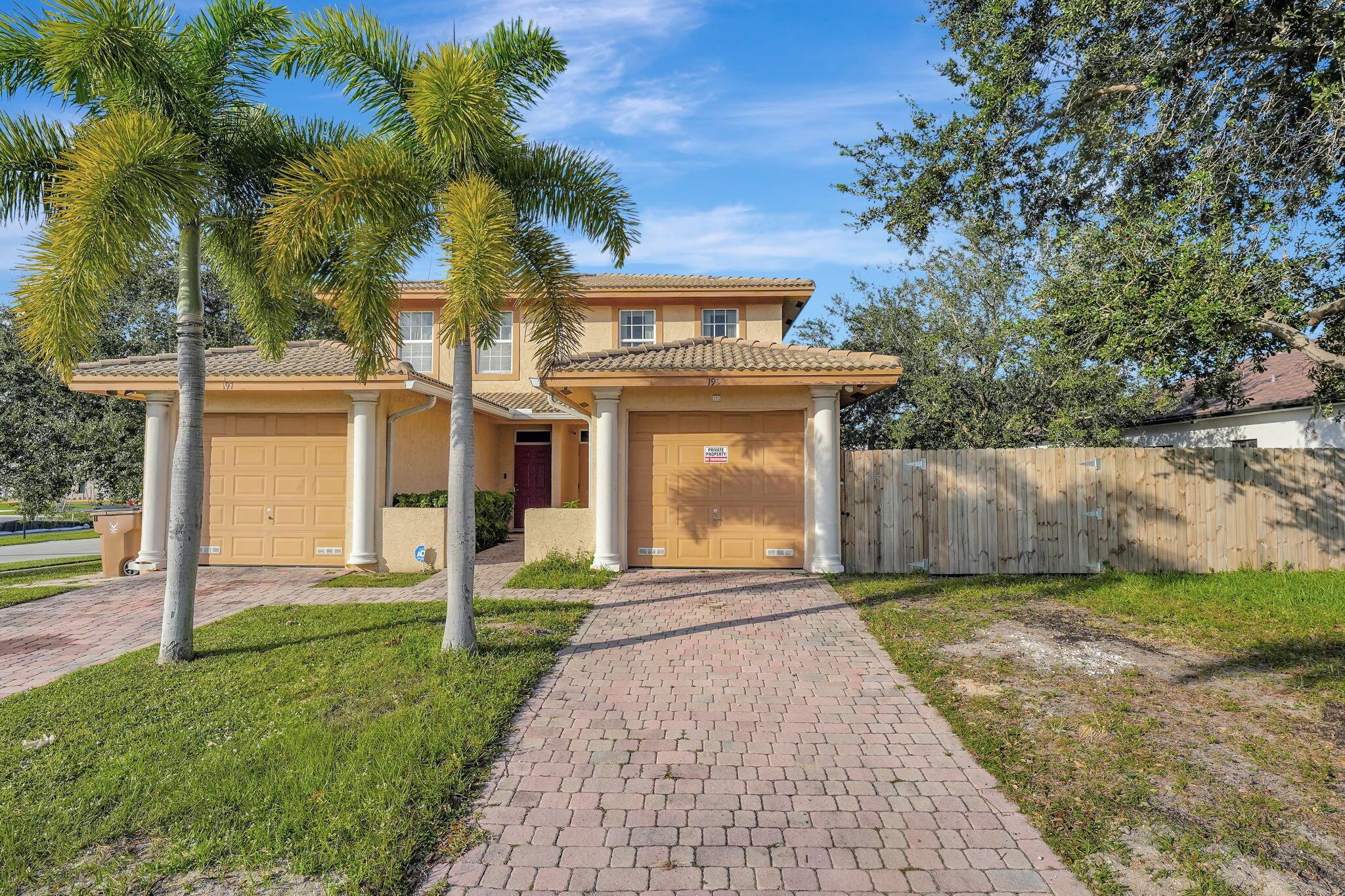 195 NW 2nd Street