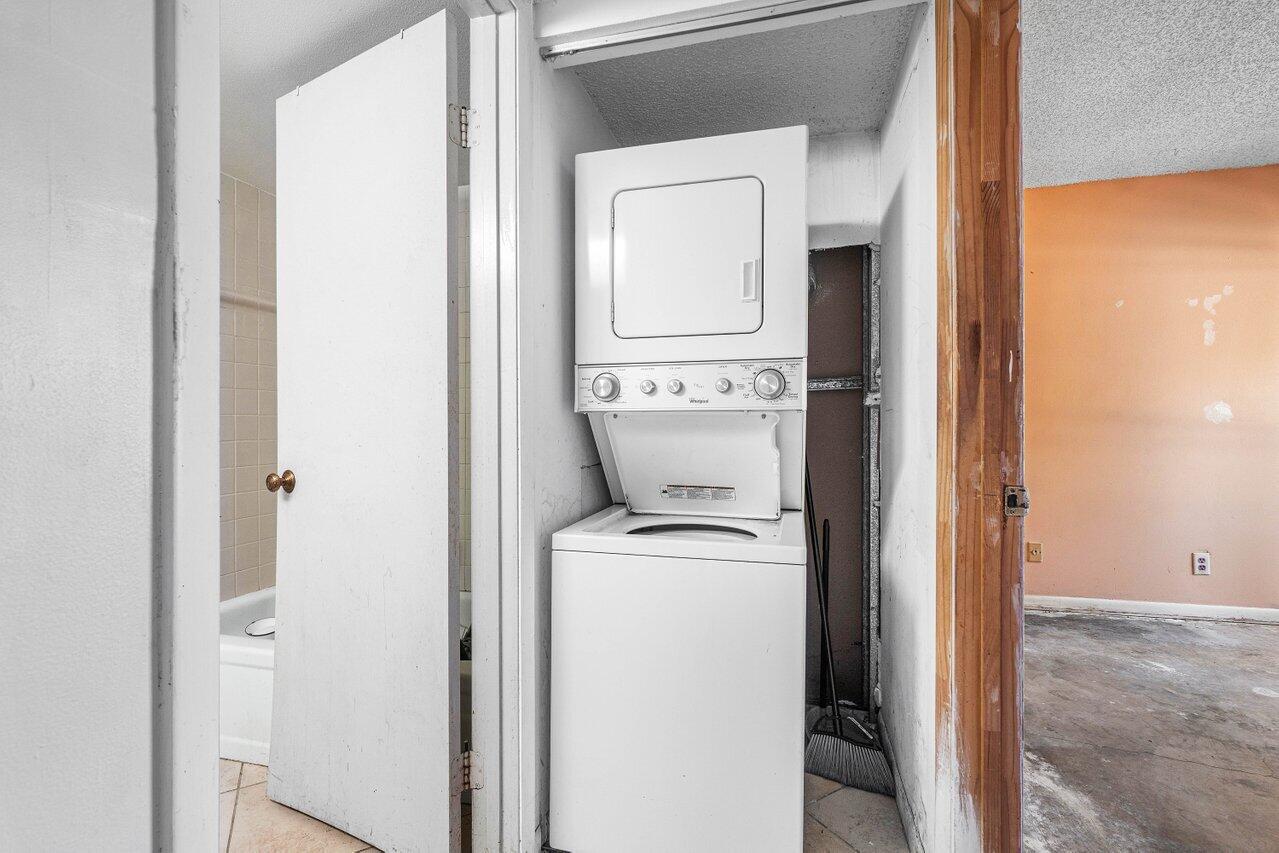 2331 SW 15th Street 31