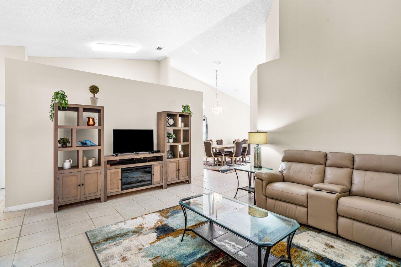 15321 Lake Wildflower Road