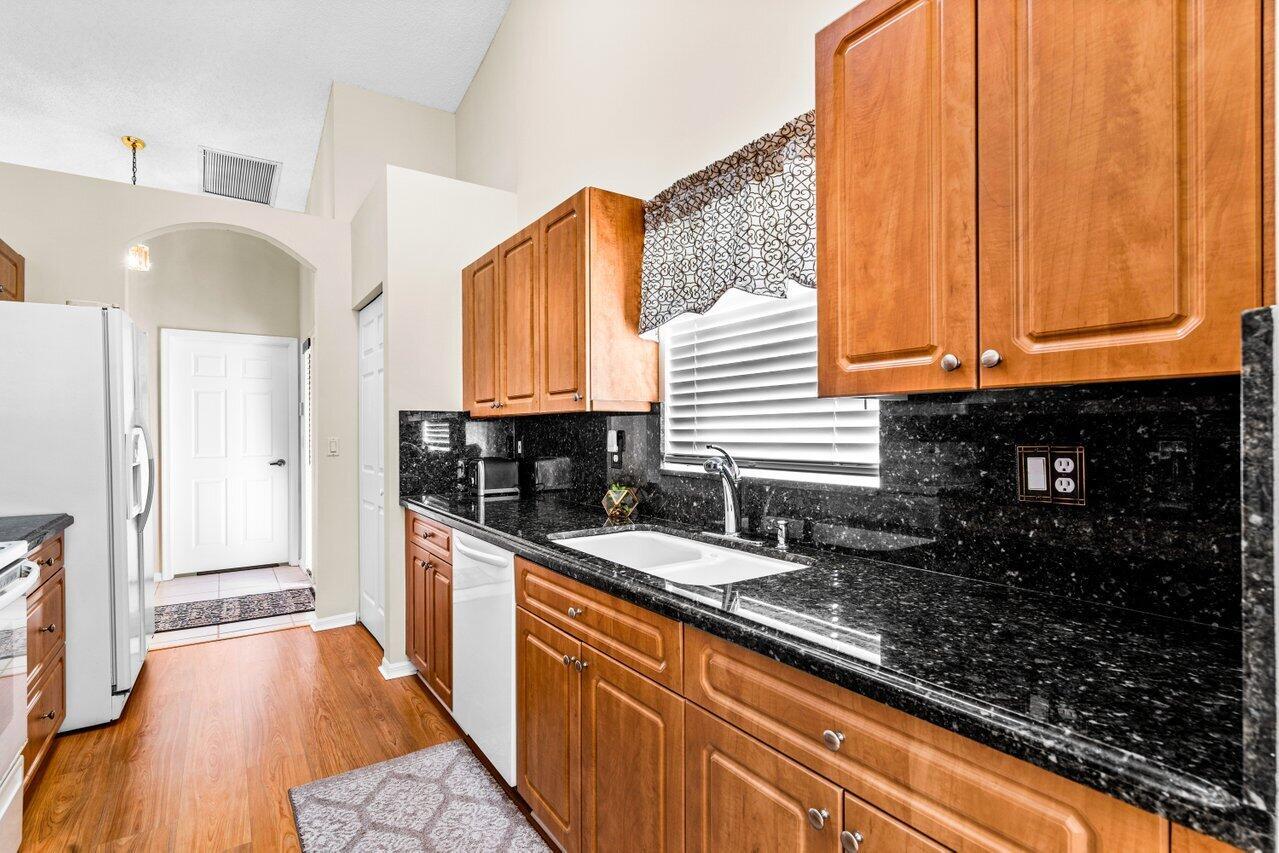 15321 Lake Wildflower Road