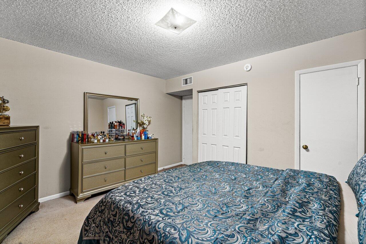 9001 Wiles Road 201