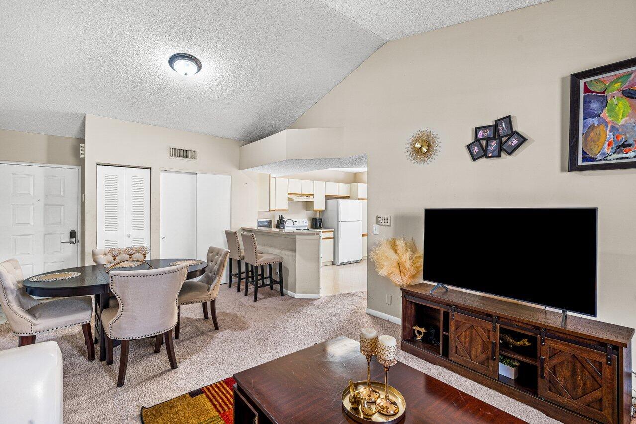 9001 Wiles Road 201