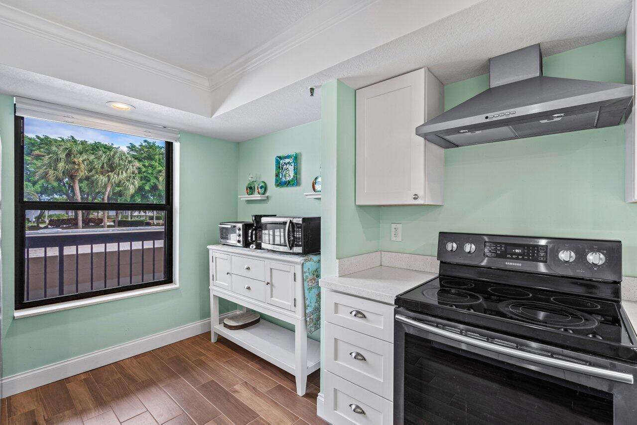 6662 Boca Del Mar Drive 213