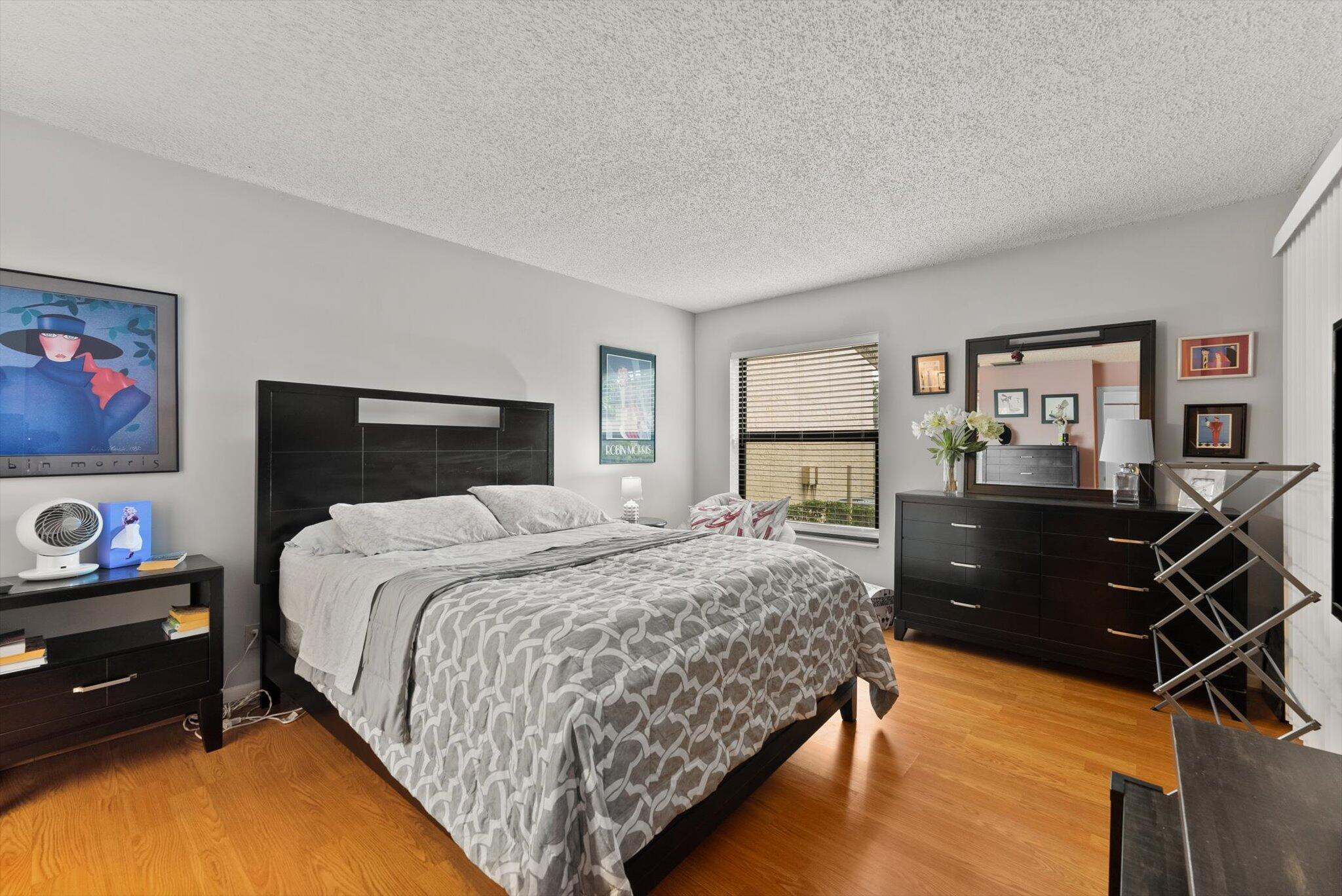 3233 Carambola Circle S 23117