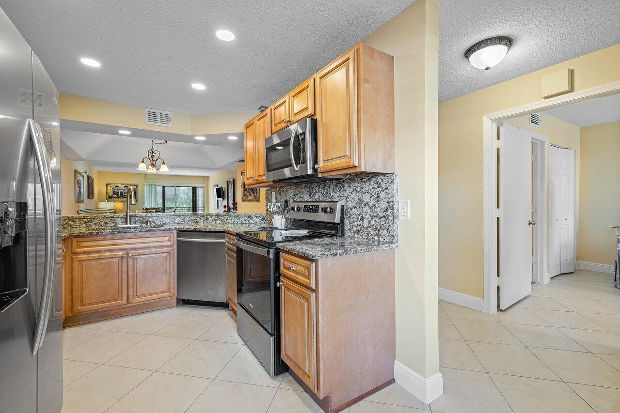 23370 Carolwood Lane 209