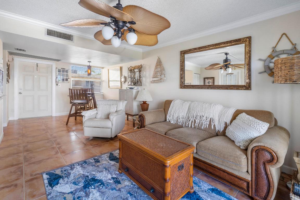 1820 New Palm Way, 405, Boynton Beach Unit: 405