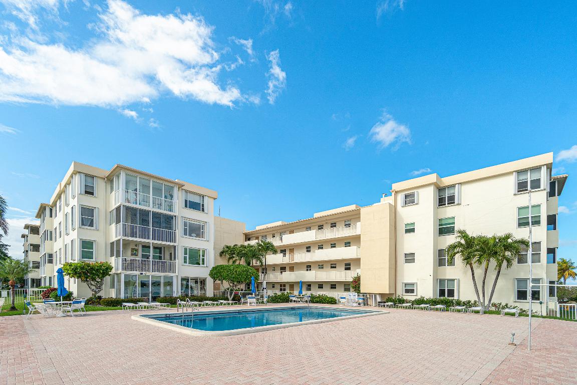 1820 New Palm Way, 405, Boynton Beach Unit: 405